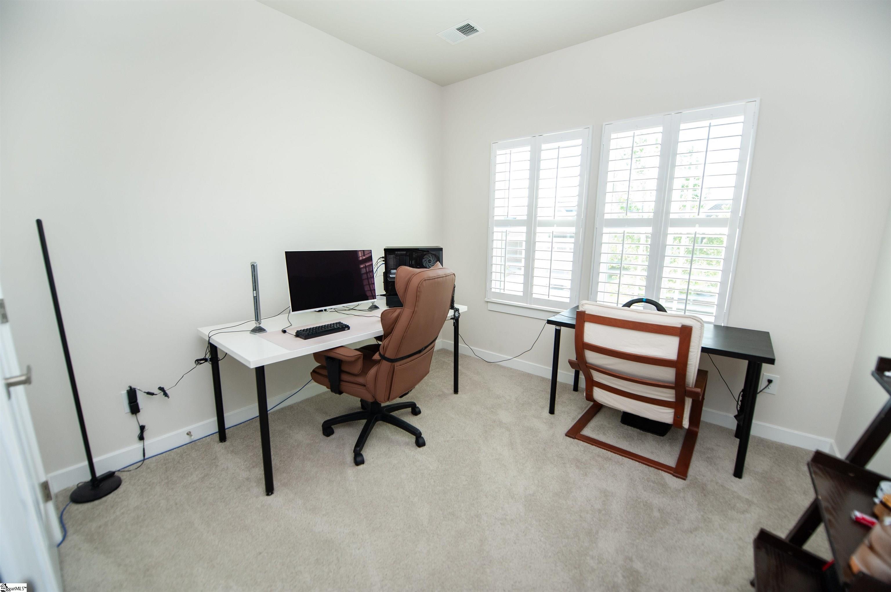 912 Bernstein Avenue Property Photo 13