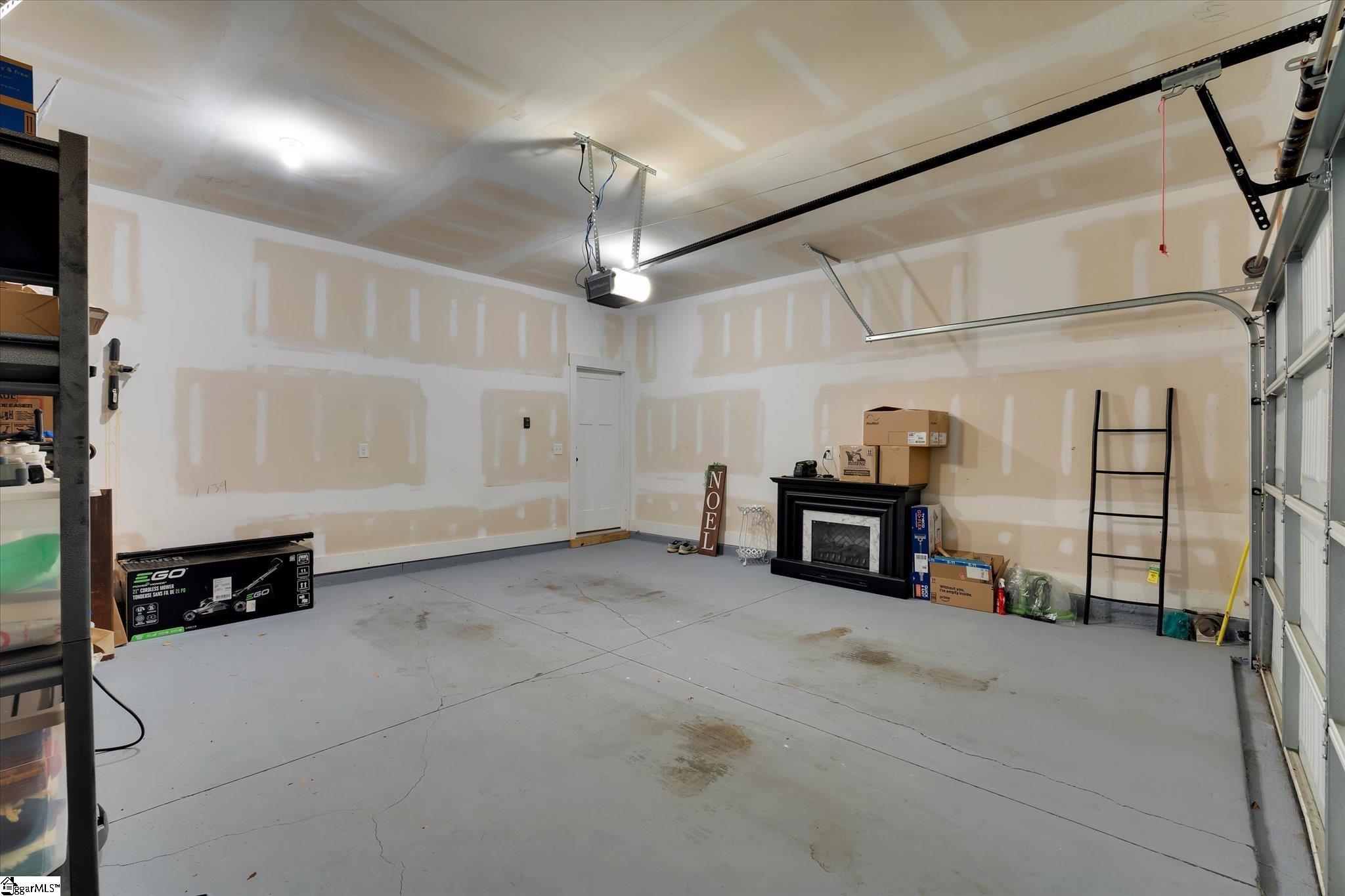 312 Runion Lake Court Property Photo 31