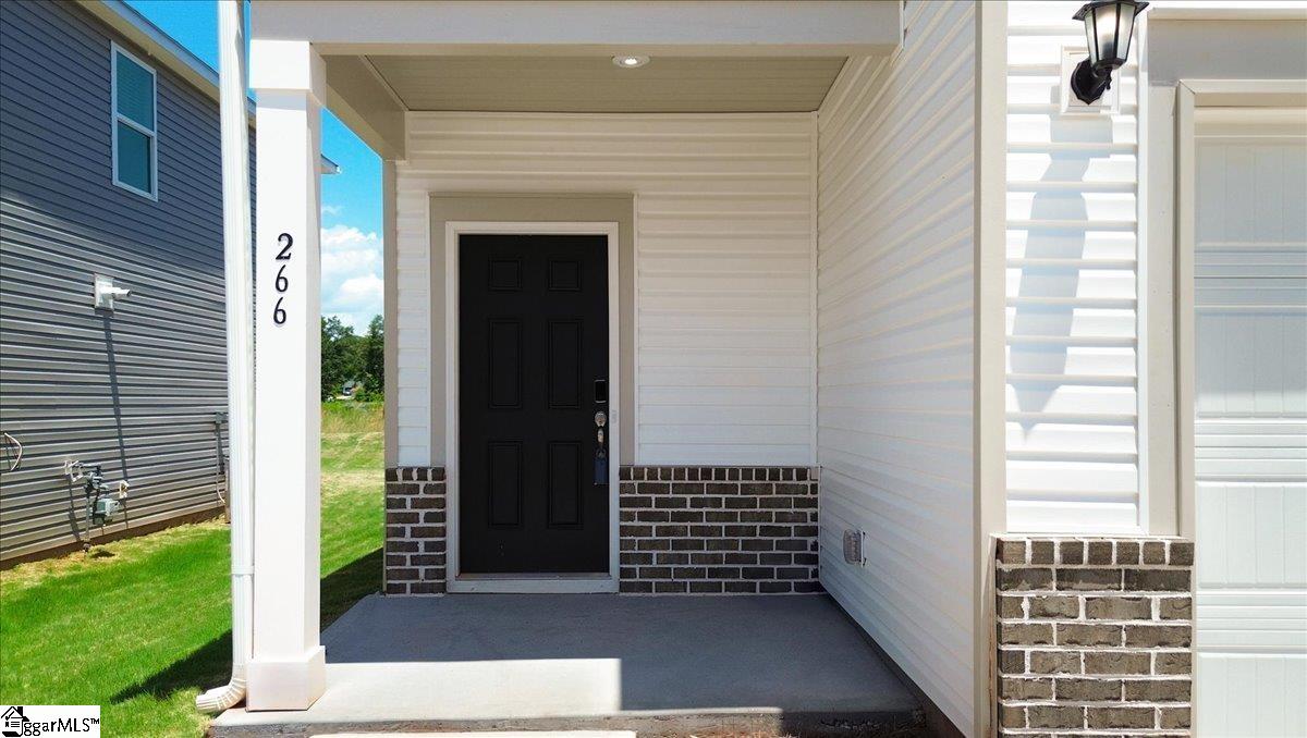 266 Fair Cross Circle Property Photo 4