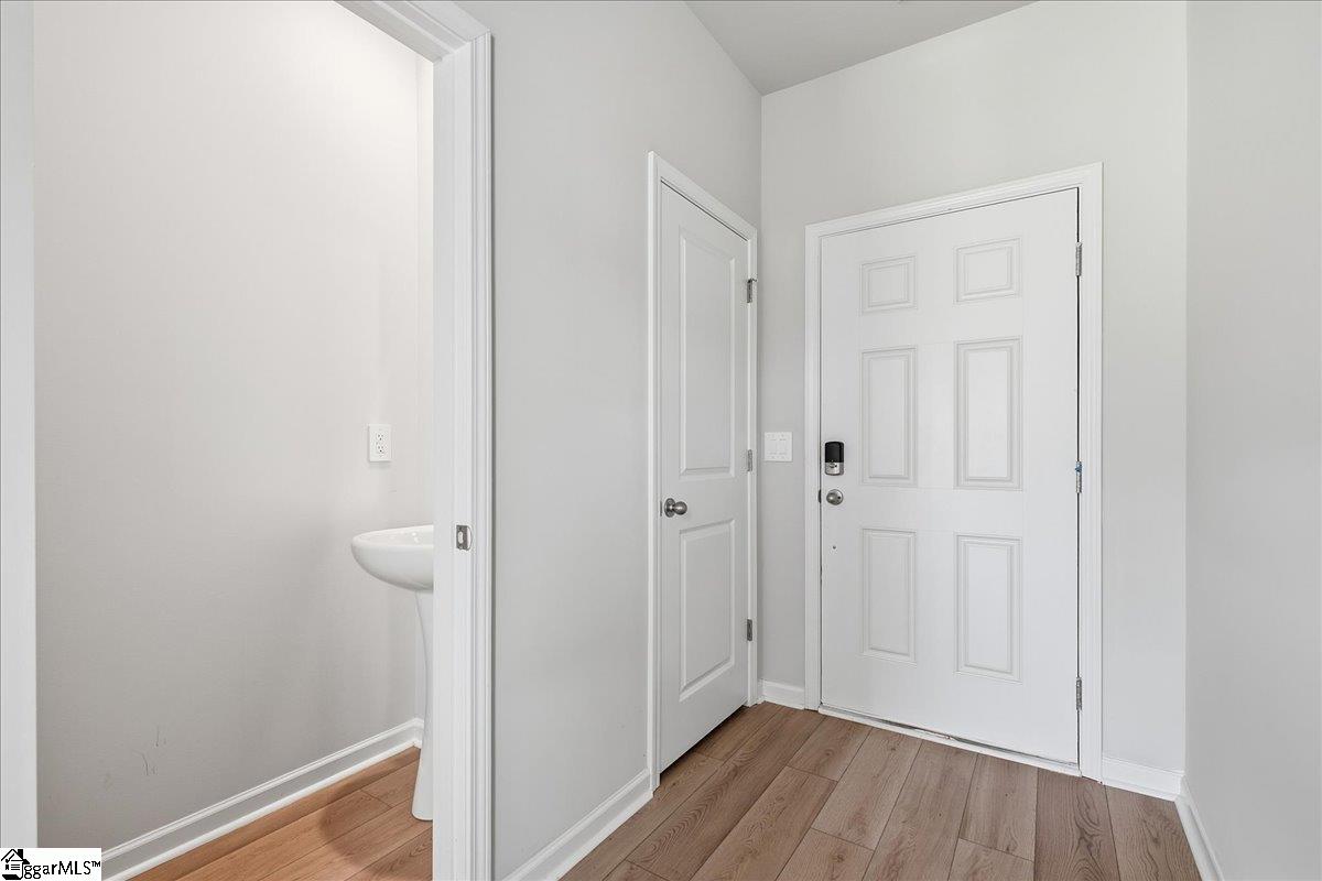 270 Fair Cross Circle Property Photo 4