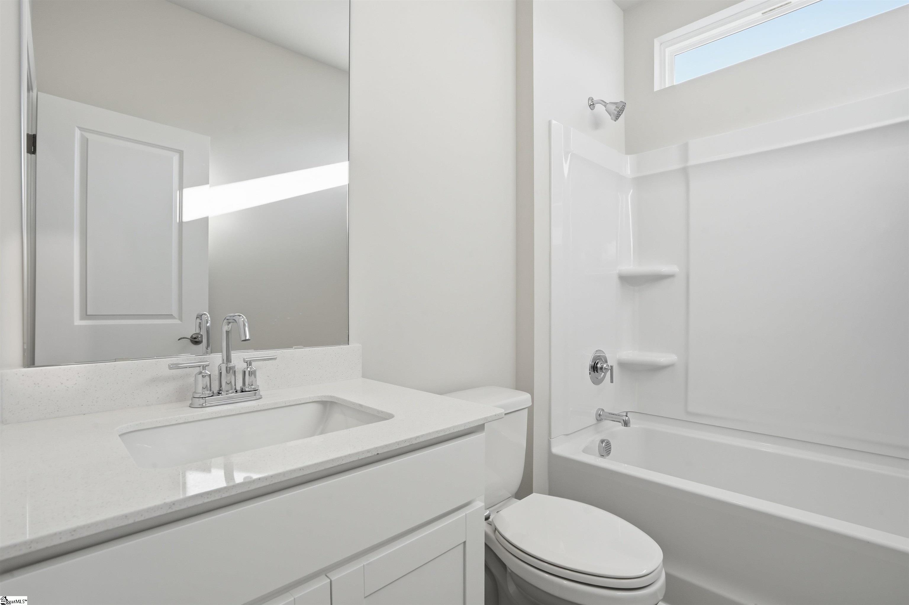 700 Hadley Place Property Photo 6