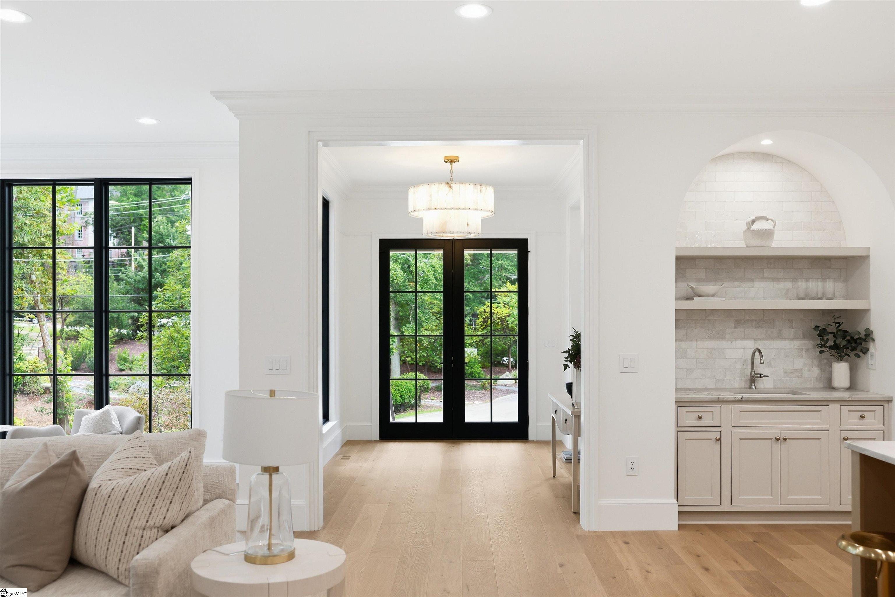 101 Sherwood Street Property Photo 4
