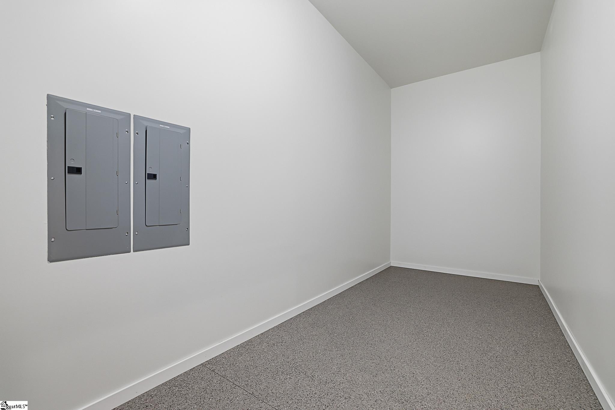 101 Sherwood Street Property Photo 35