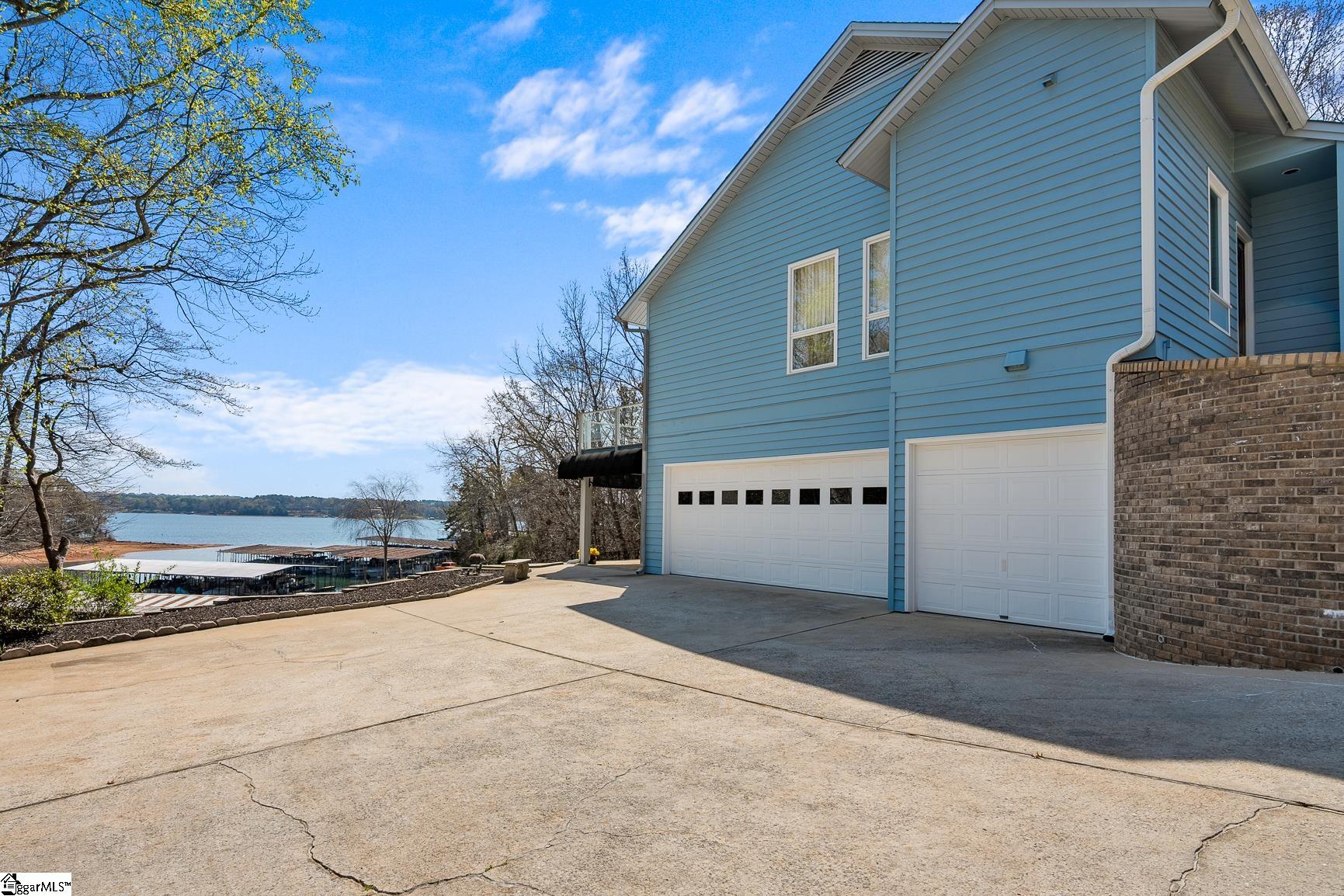 243 Dockside Way Property Photo 2