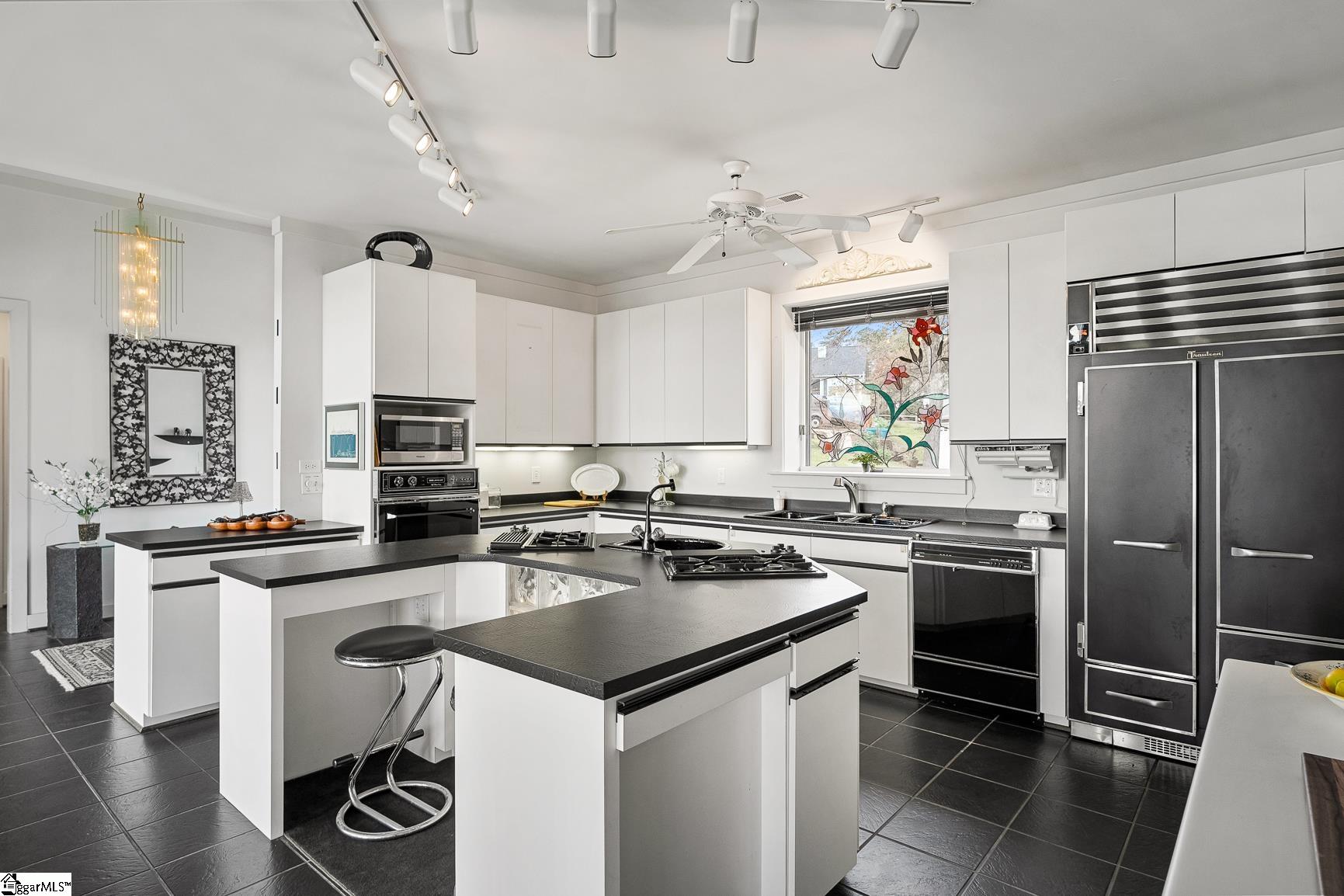 243 Dockside Way Property Photo 11