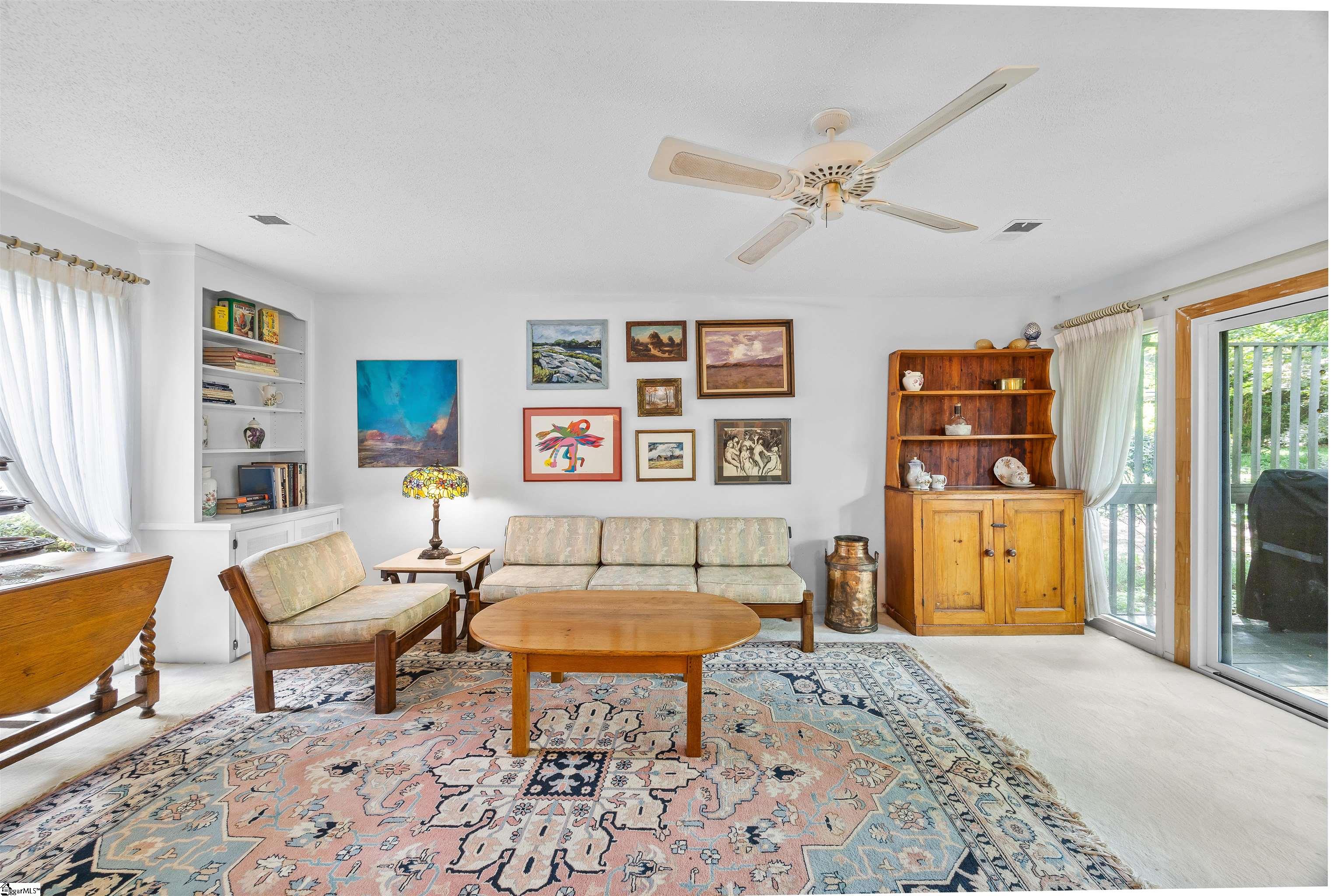 135 Ingleoak Lane Property Photo 11