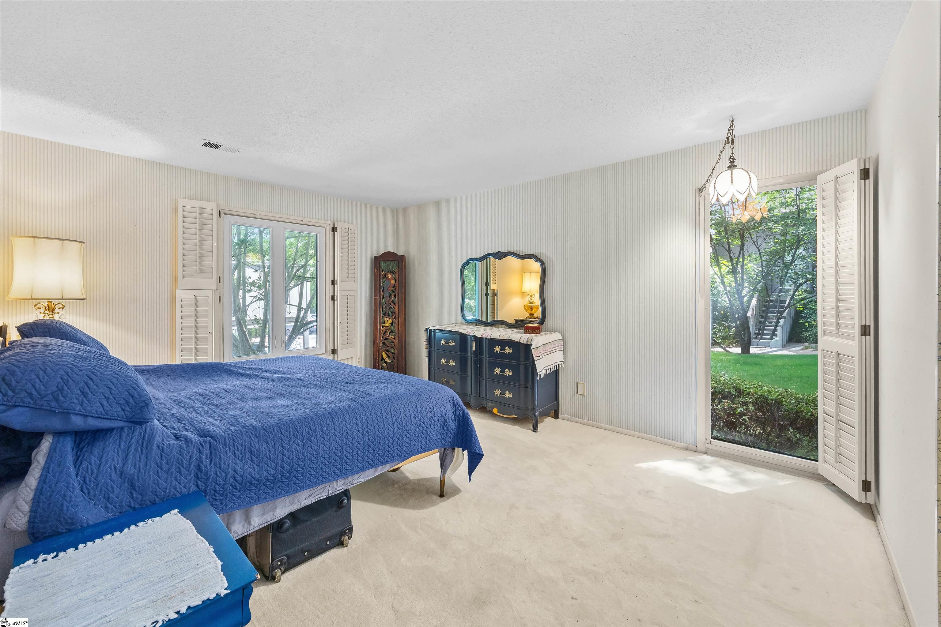 135 Ingleoak Lane Property Photo 15