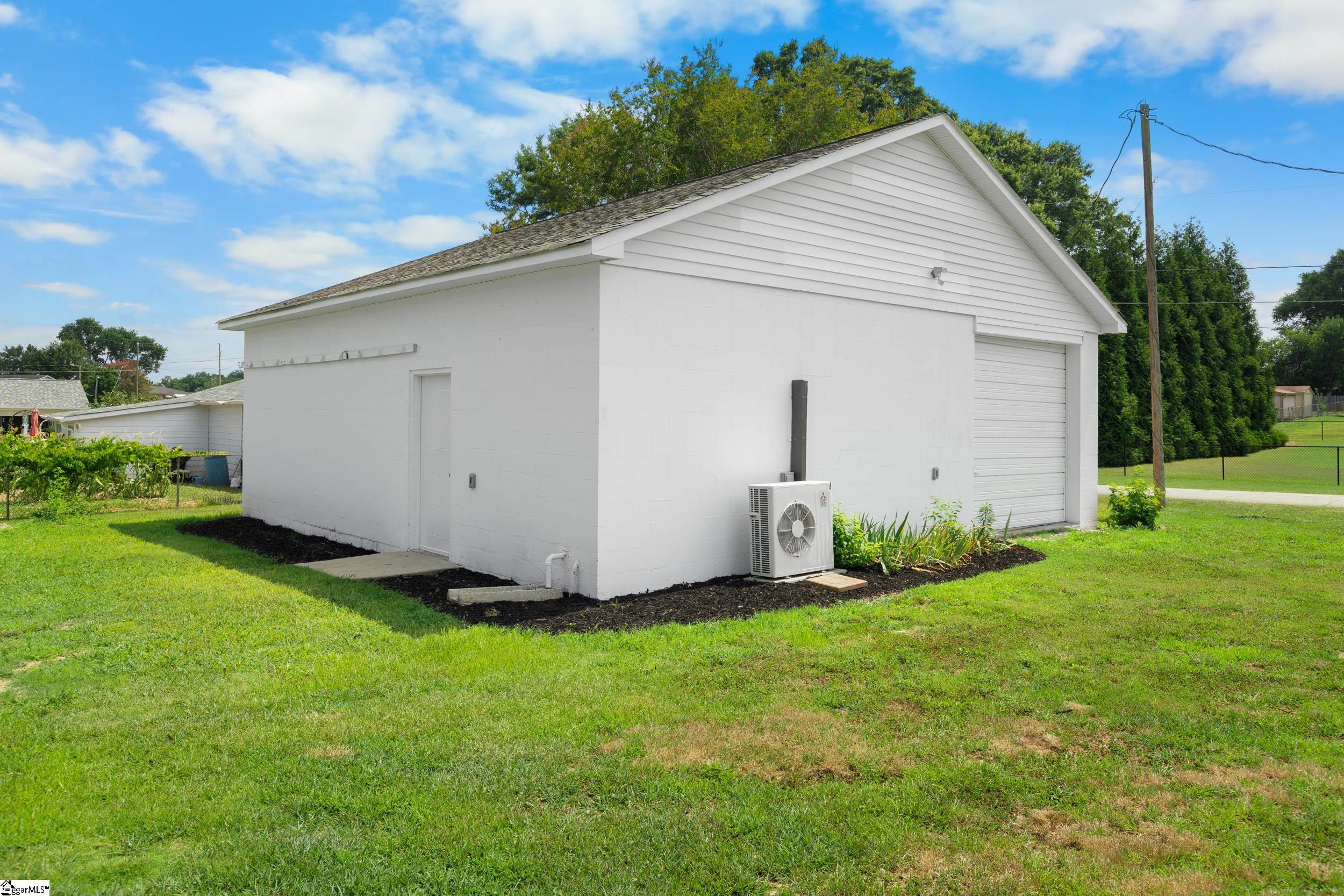 311 Costner Road Property Photo 2