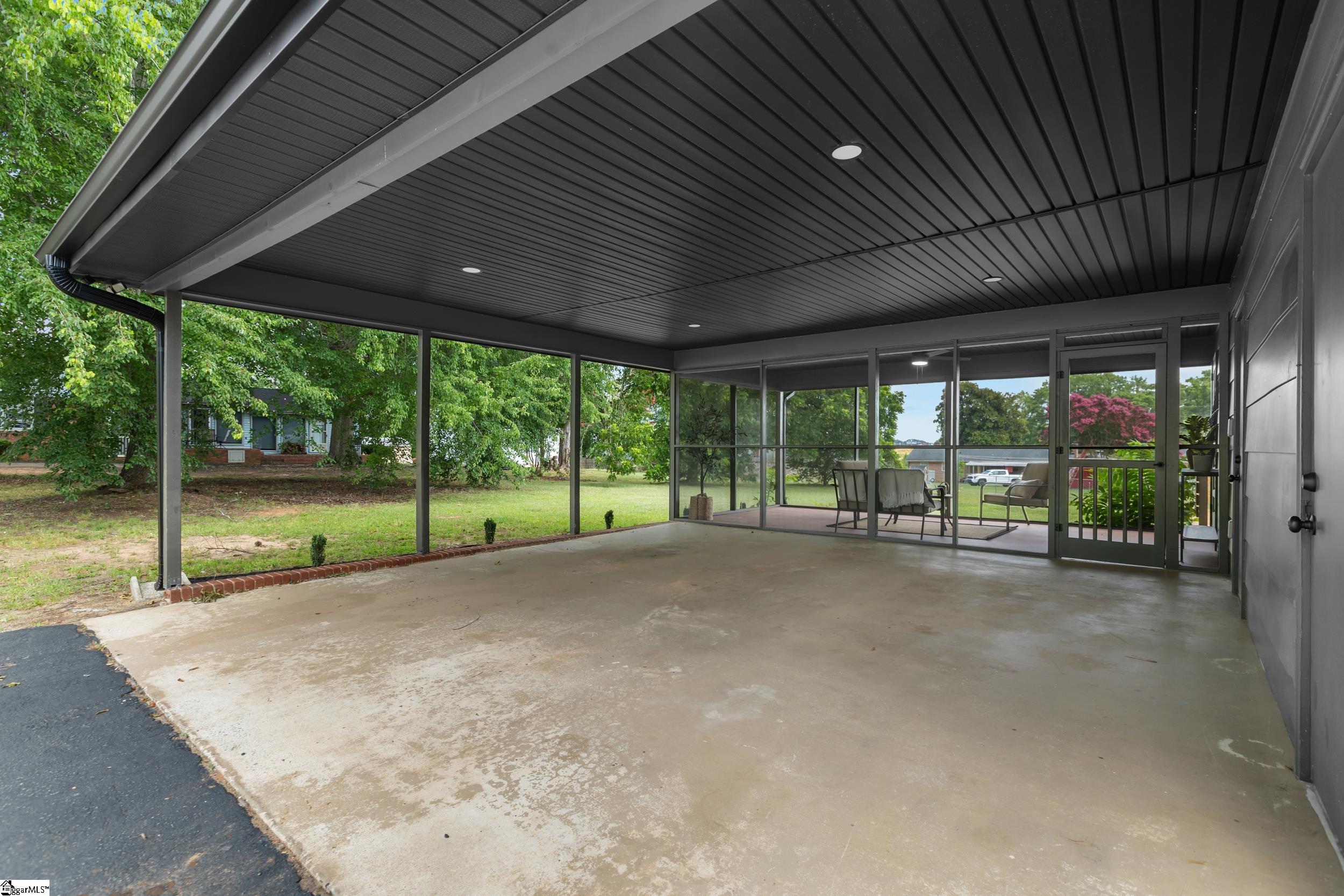 311 Costner Road Property Photo 31