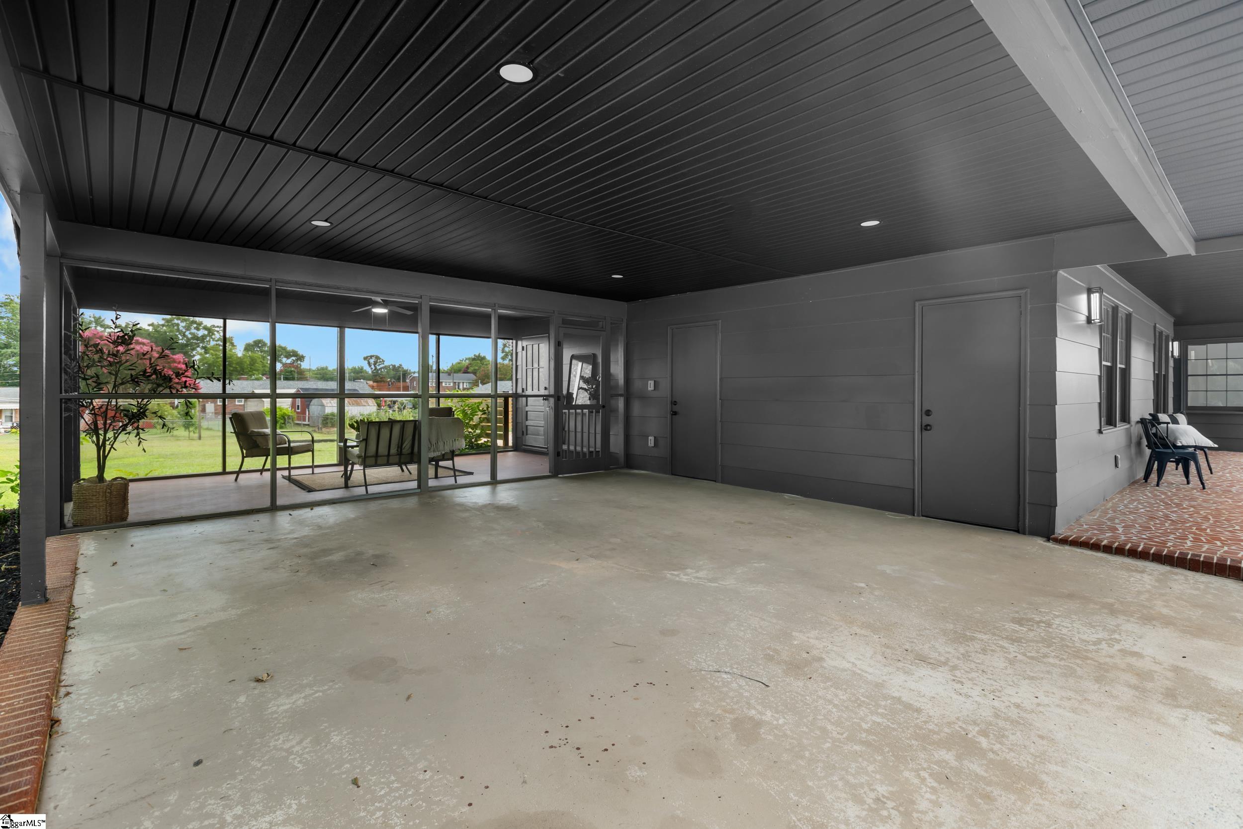 311 Costner Road Property Photo 32