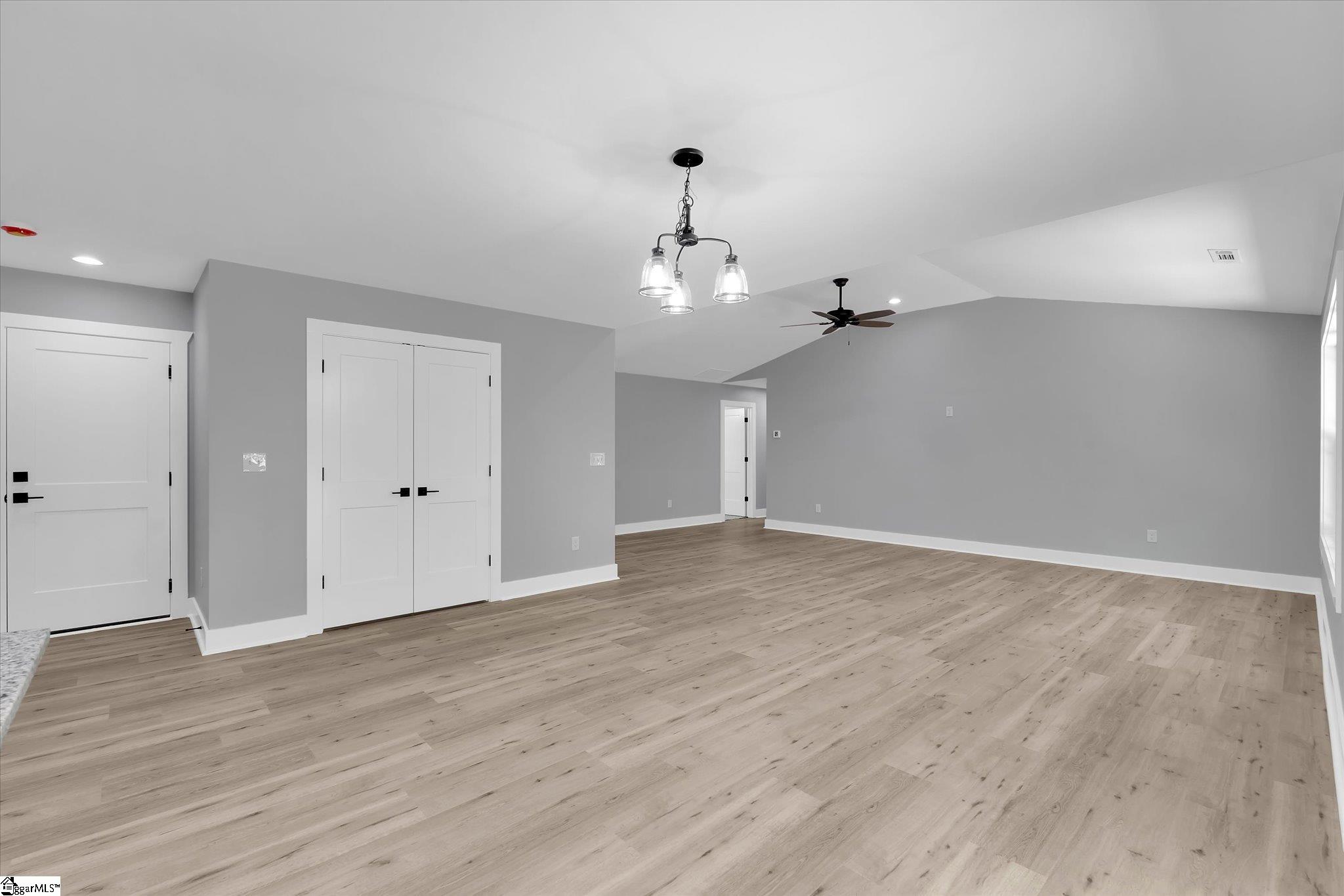 1747a Dalrymple Road Property Photo 11