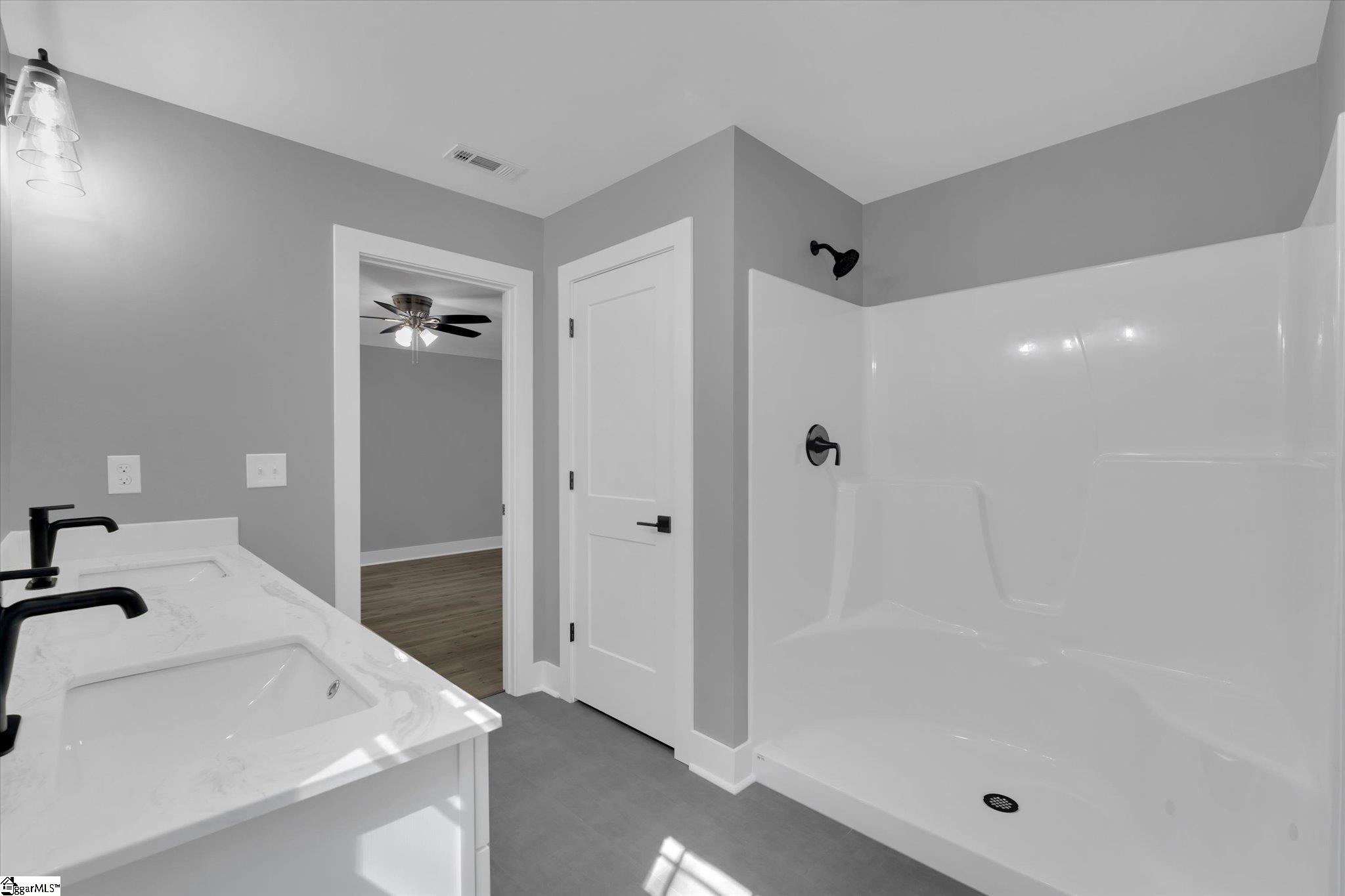 1747a Dalrymple Road Property Photo 27