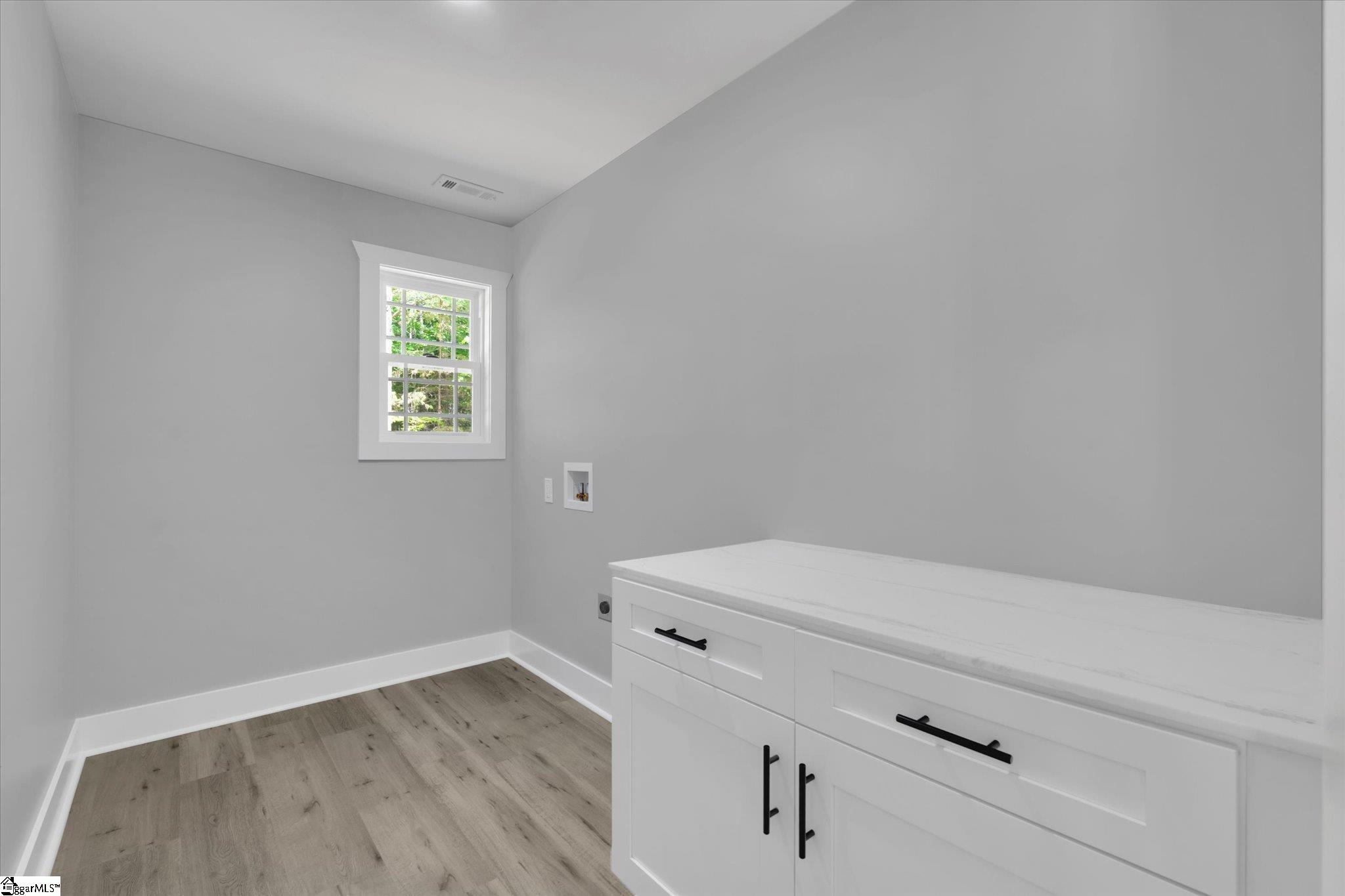 1747a Dalrymple Road Property Photo 33