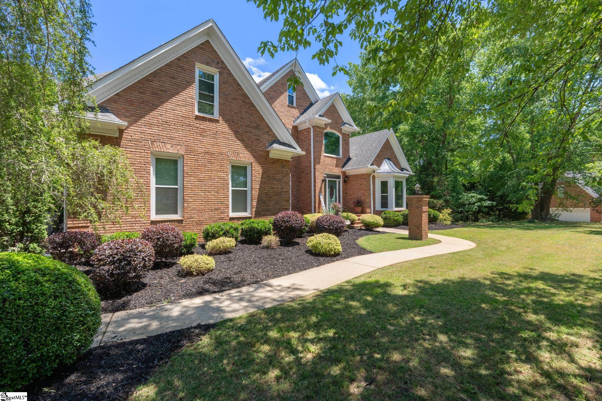 224 Keeneland Way Property Photo 3