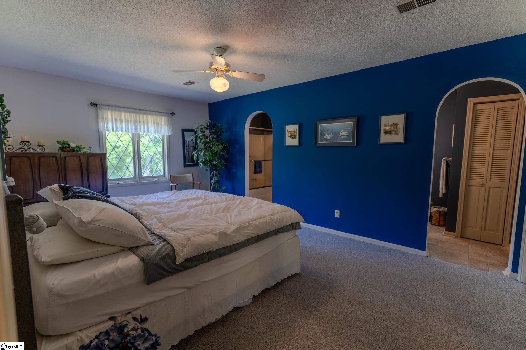 124 Timberlake Circle Property Photo 23