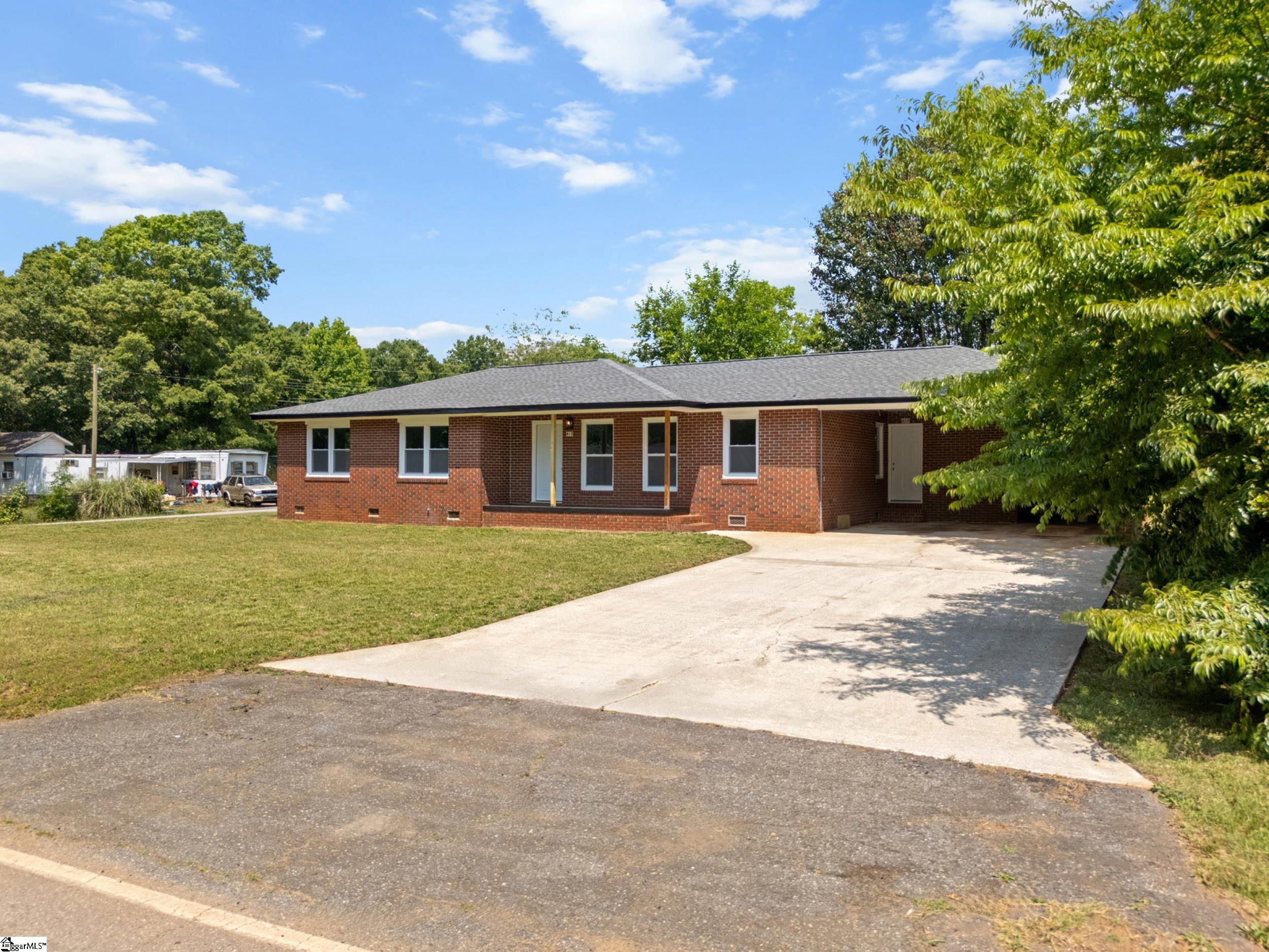 413 Corning Street Property Photo 2
