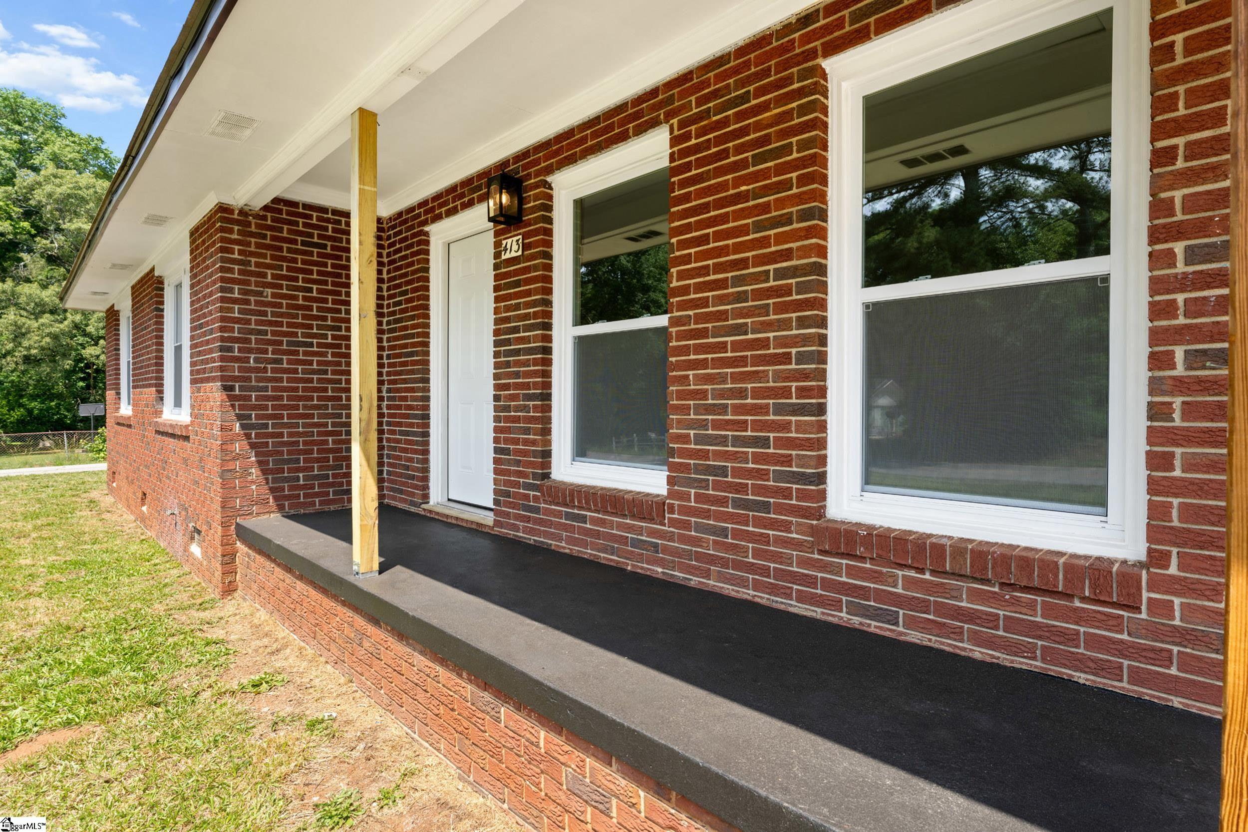 413 Corning Street Property Photo 3