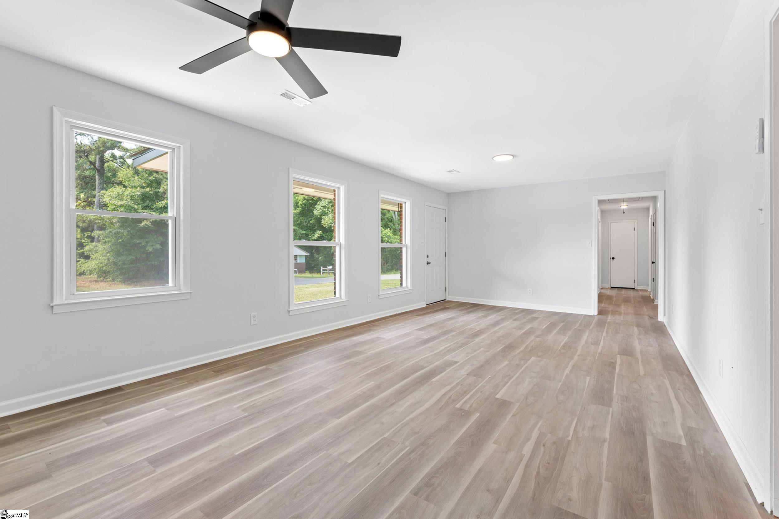 413 Corning Street Property Photo 5