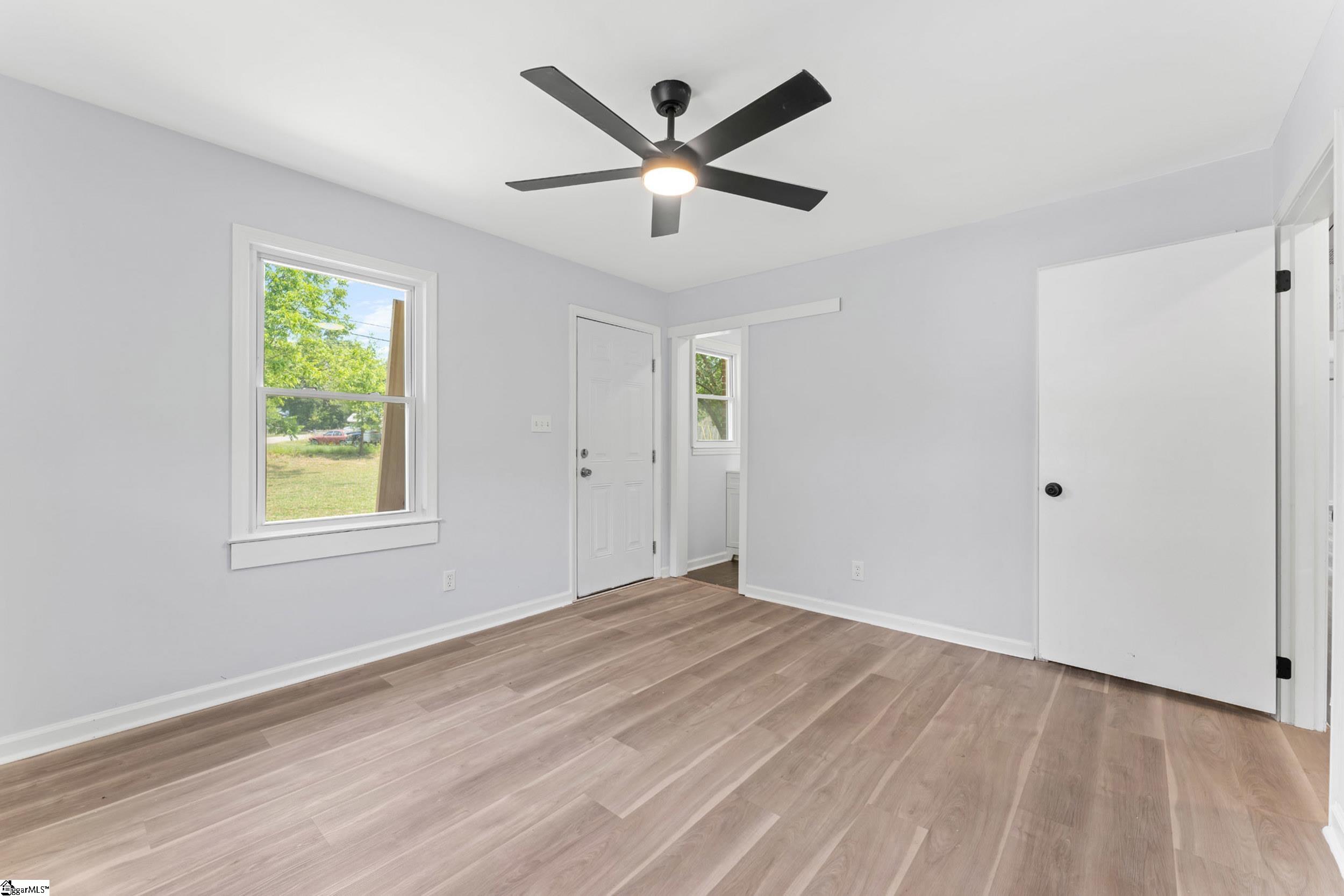 413 Corning Street Property Photo 22