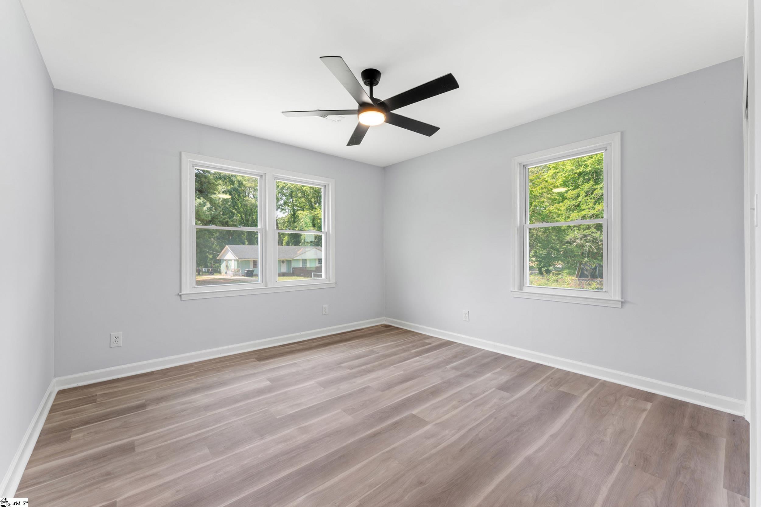 413 Corning Street Property Photo 31