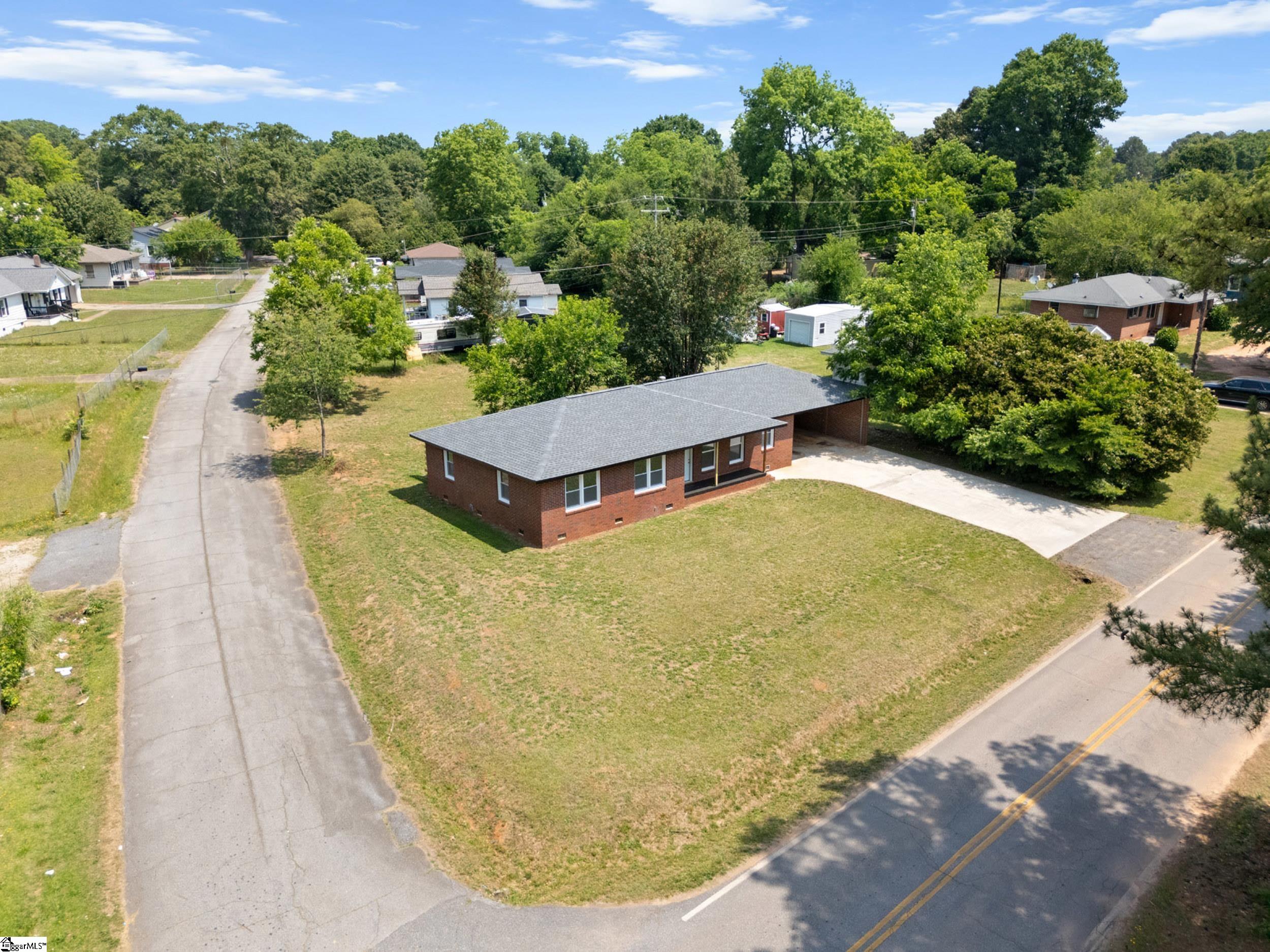 413 Corning Street Property Photo 39