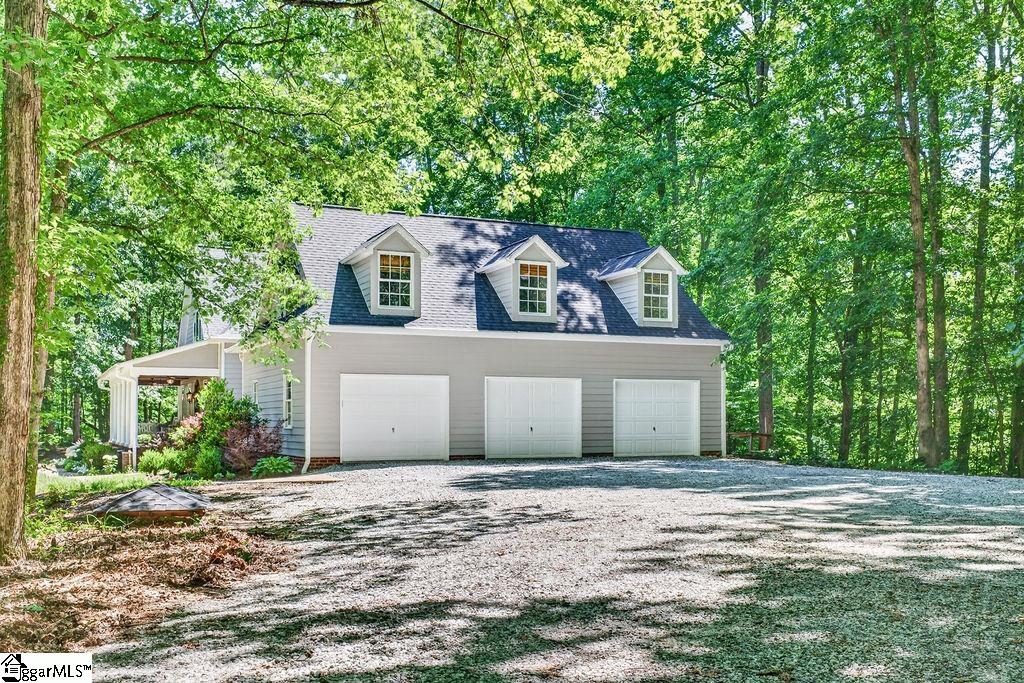 326 Arledge Road Property Photo 5
