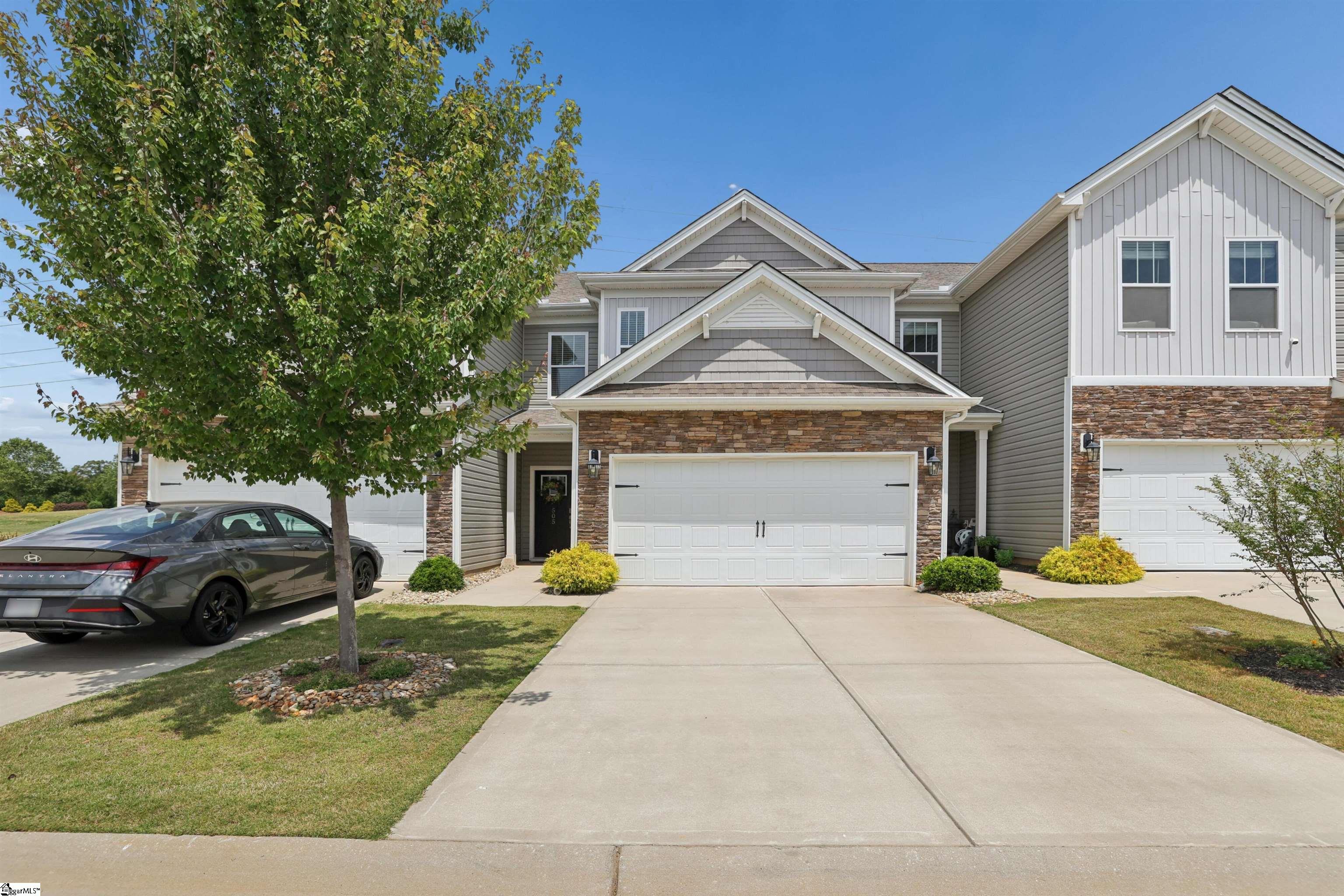 505 Yellow Fox Road Property Photo 1