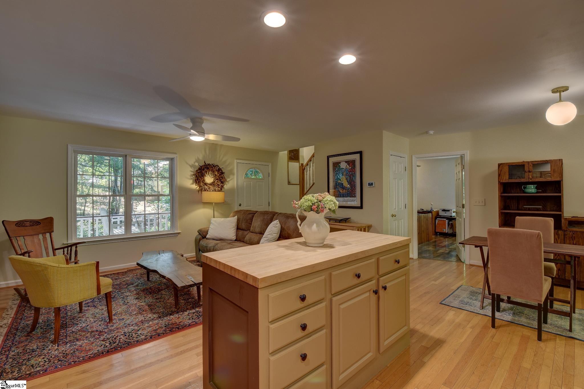 2011 Ridgeview Lane Property Photo 17