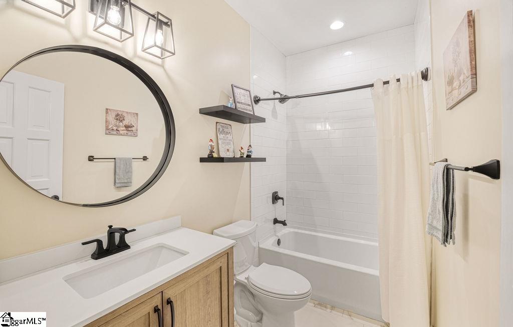 228 Muirfield Drive Property Photo 19