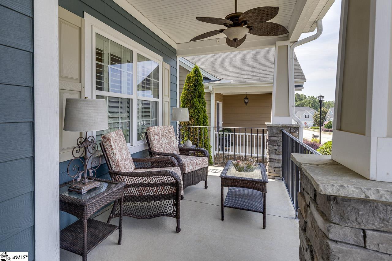 20 Flintwood Drive Property Photo 3