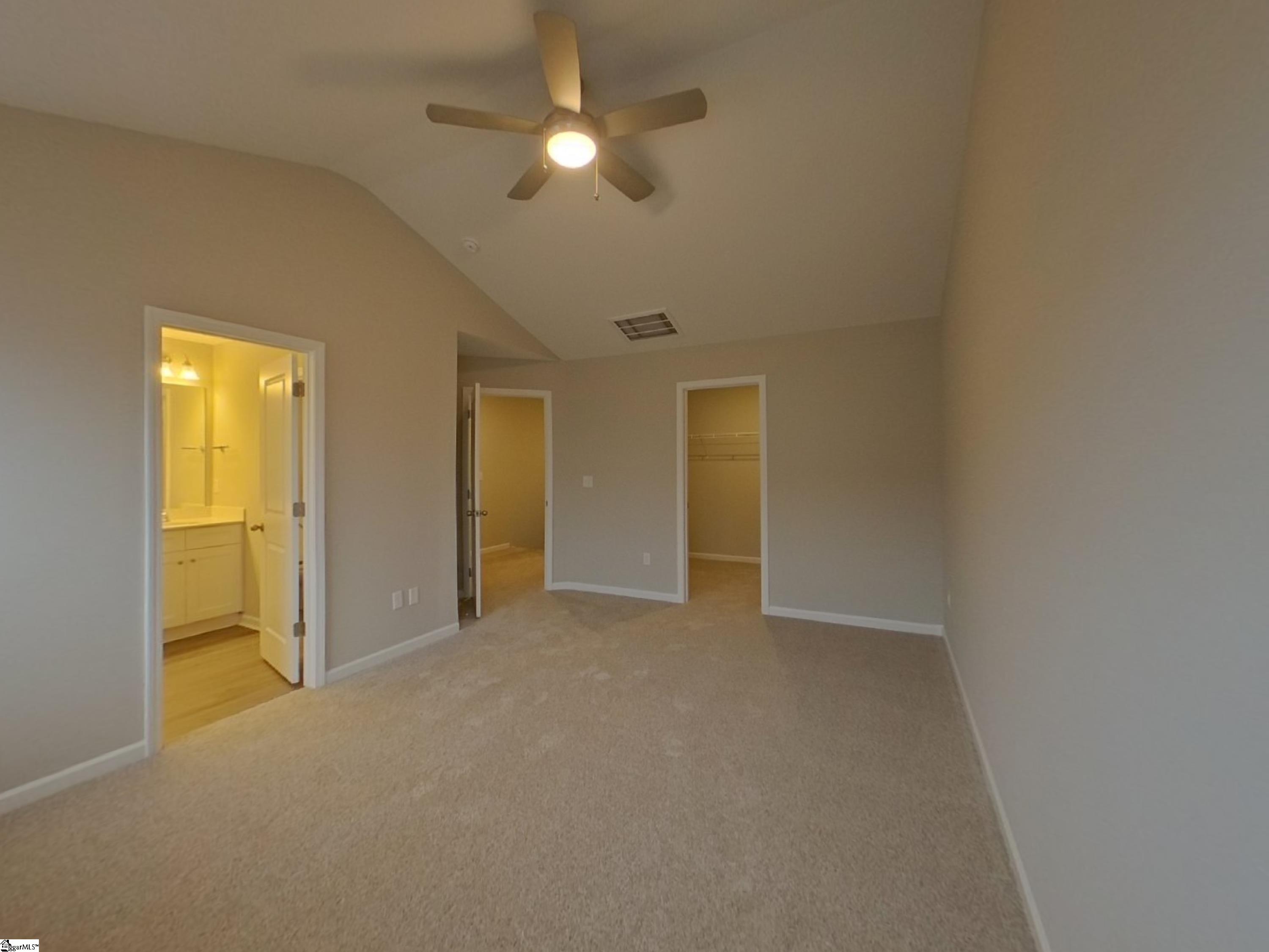 1592743 Property Photo 7