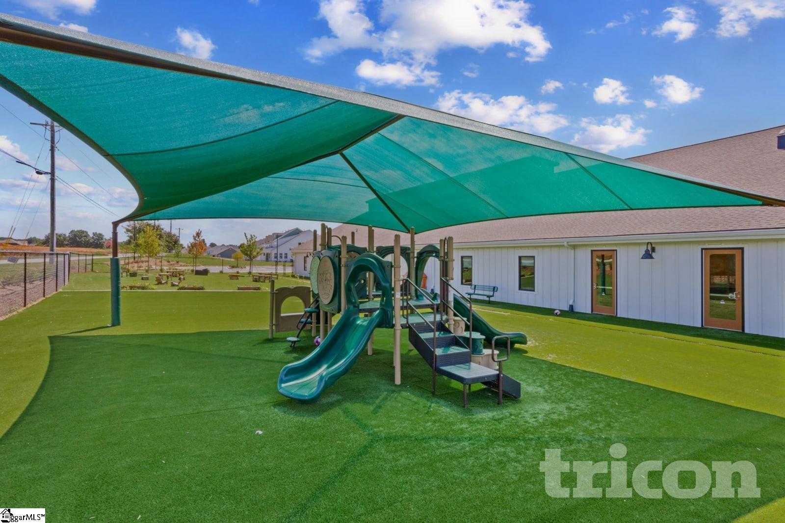1592743 Property Photo 19