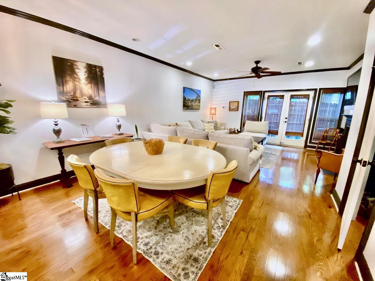 20 Howe Street Property Photo 9