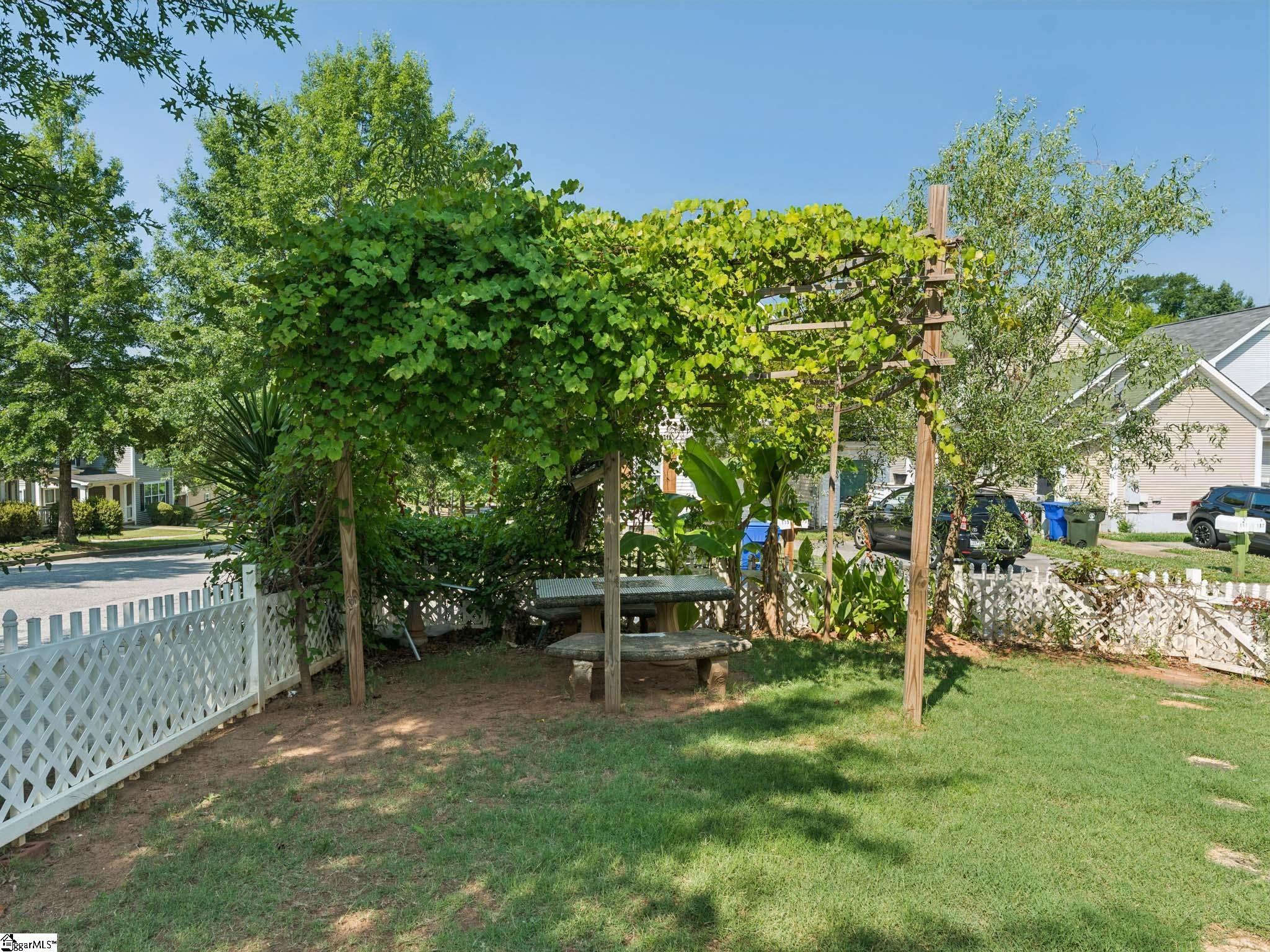 115 Provence Street Property Photo 2