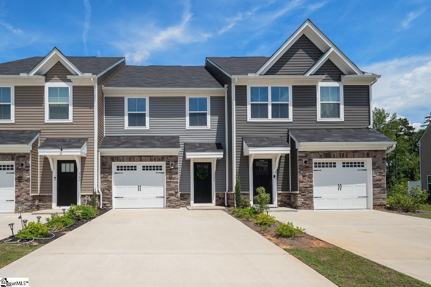 565 Preakness Run Property Photo 1