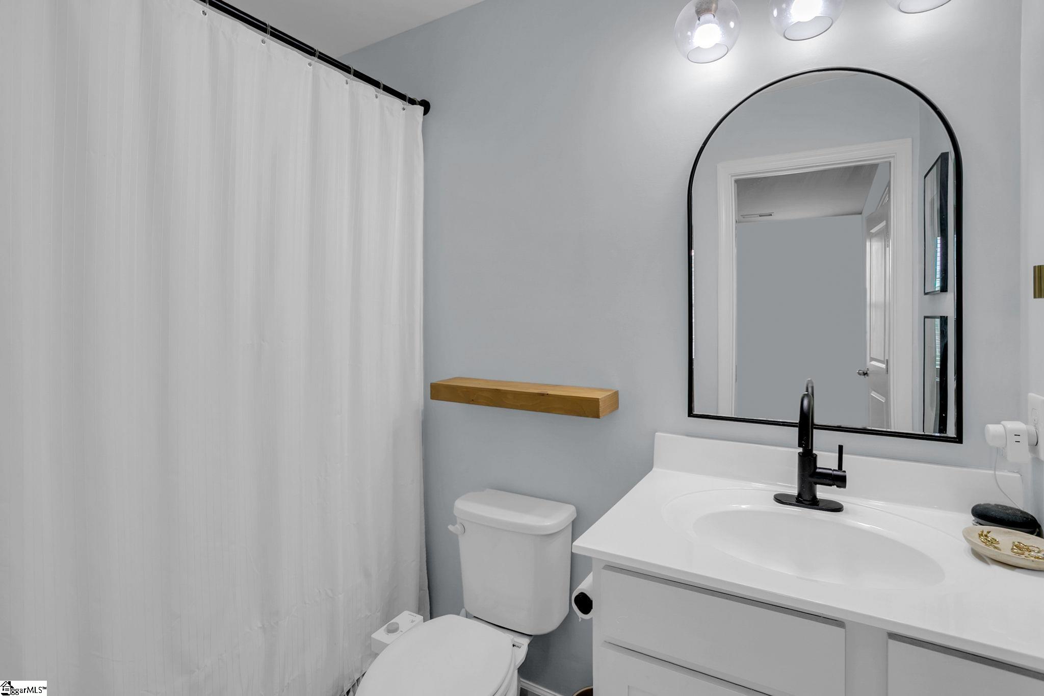 14 Torrington Drive Property Photo 15