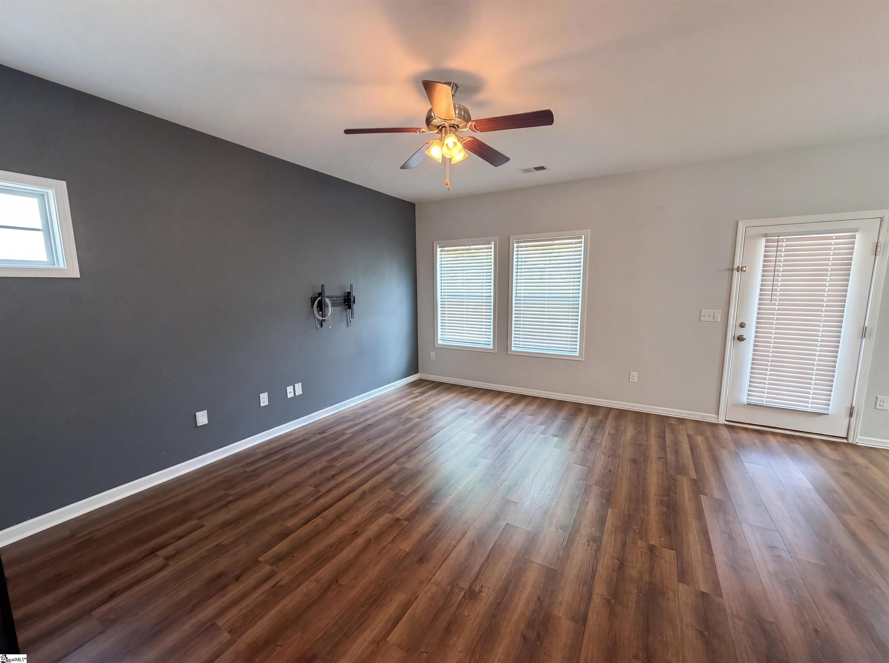 164 Highland Park Court Property Photo 3