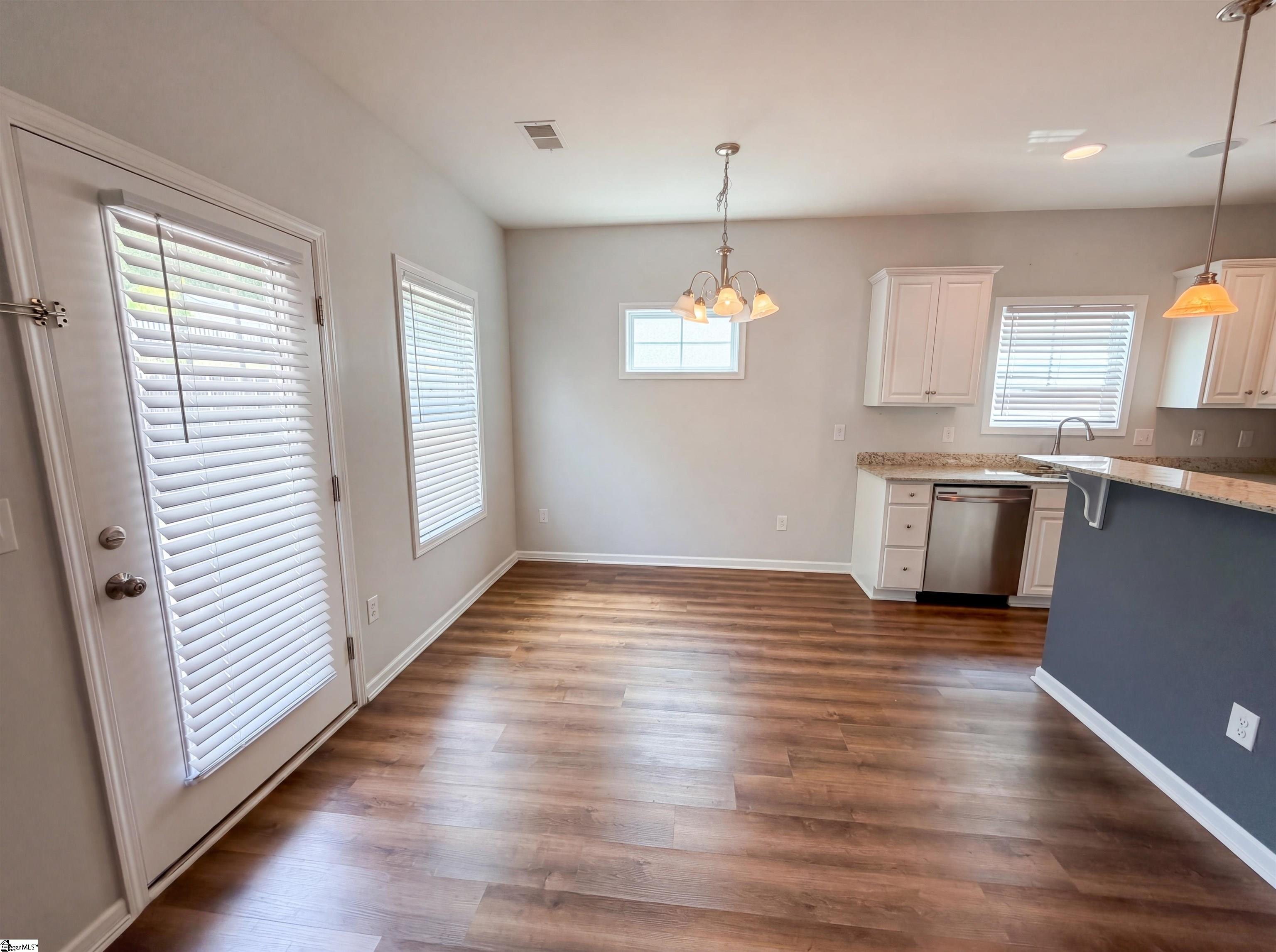 164 Highland Park Court Property Photo 8