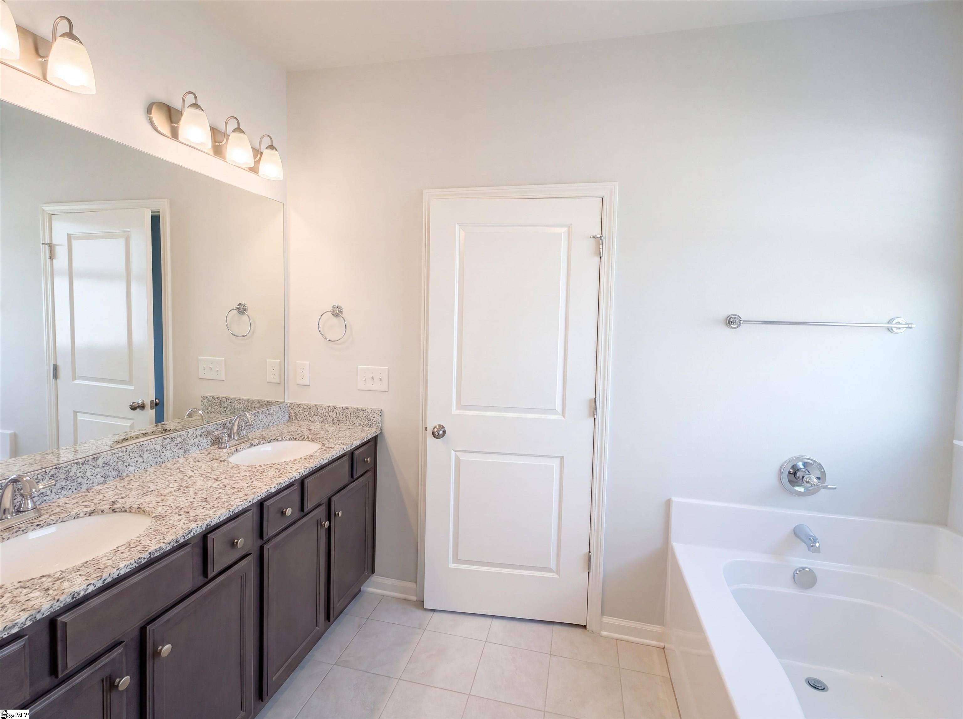 217 Cassingham Lane Property Photo 18
