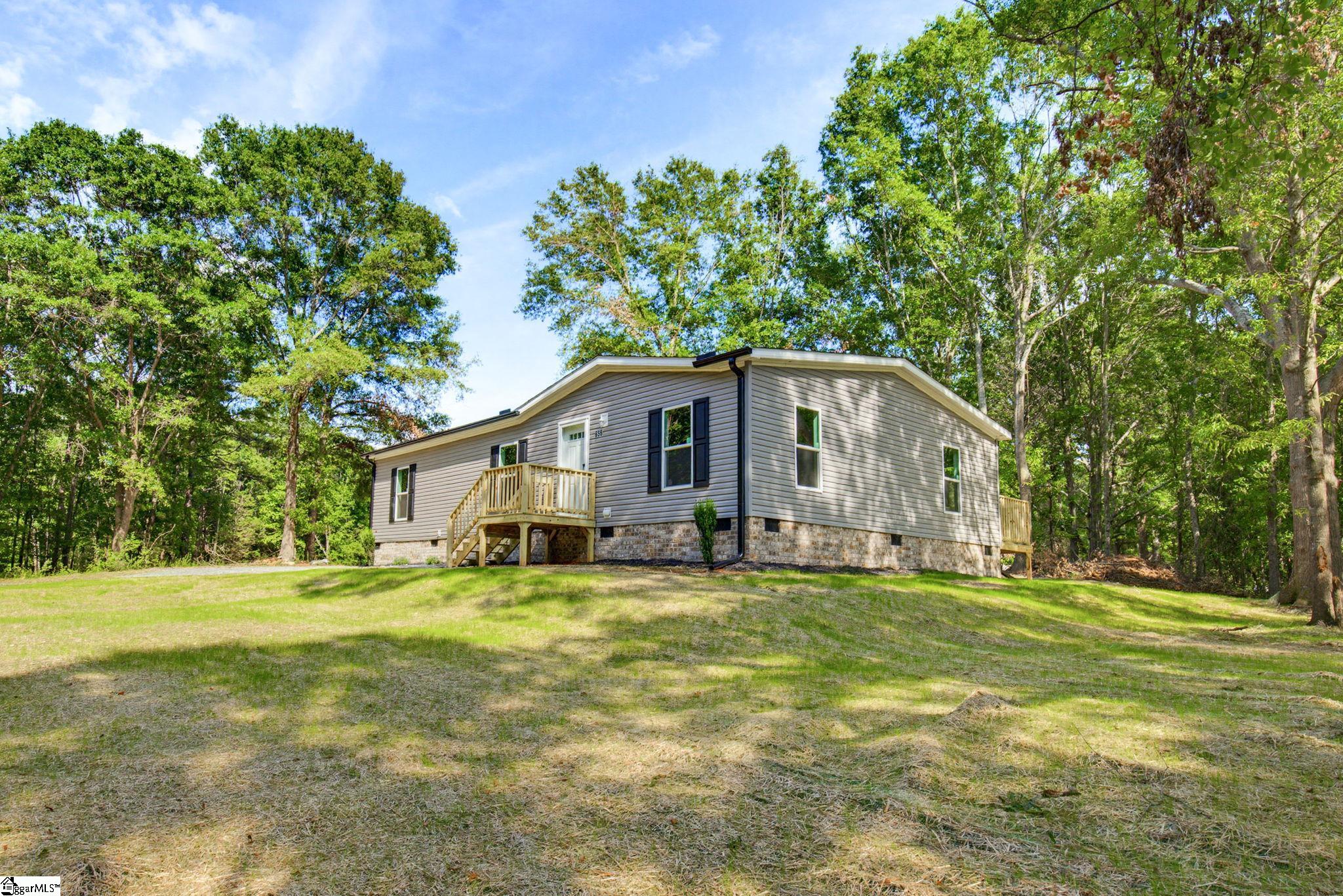 656 Plainview Drive Property Photo 4