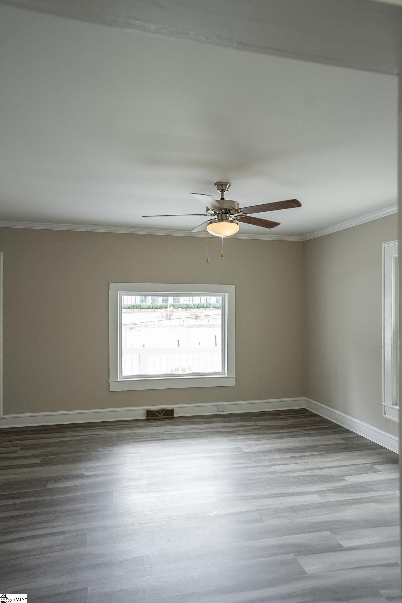16 Pettee Street Property Photo 9