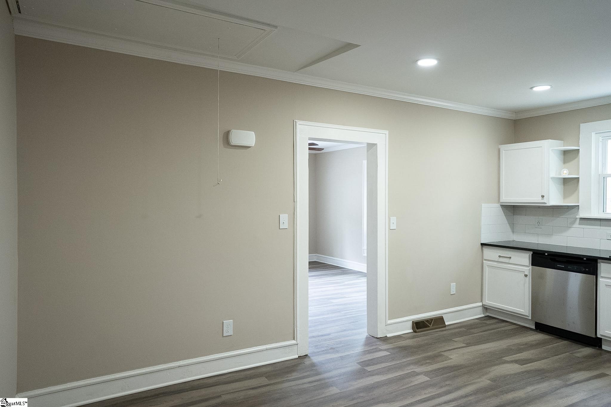 16 Pettee Street Property Photo 13