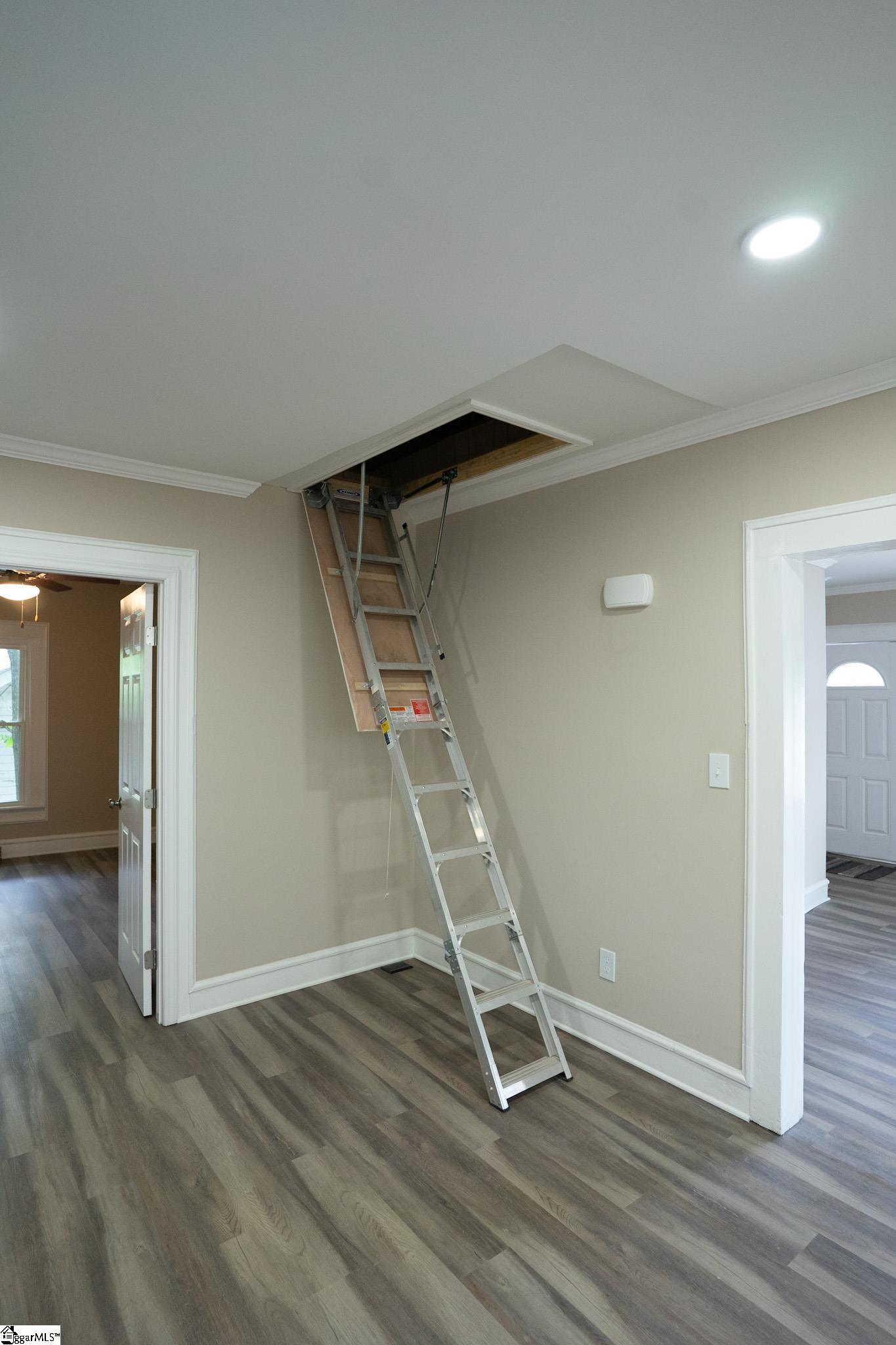 16 Pettee Street Property Photo 15