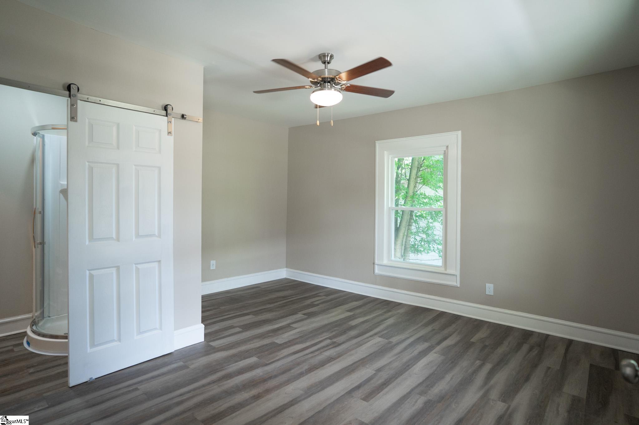 16 Pettee Street Property Photo 18