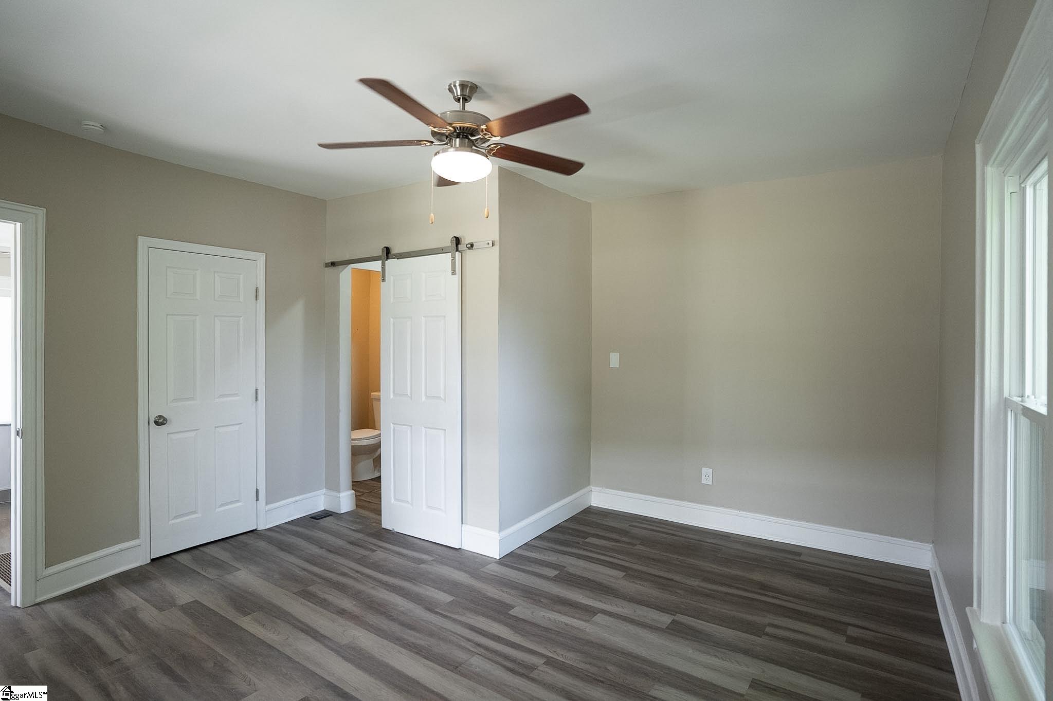 16 Pettee Street Property Photo 19