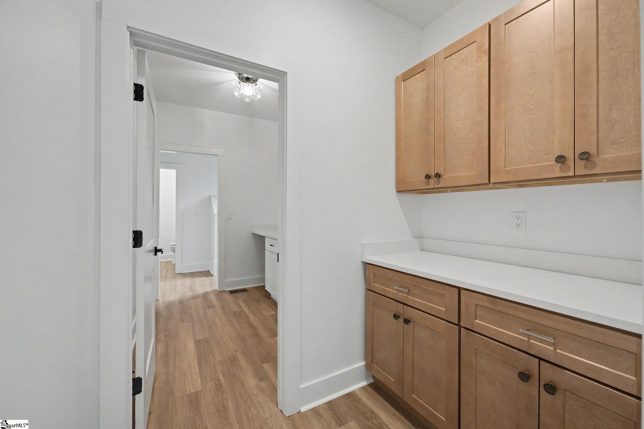 160 Holmes Drive Property Photo 12