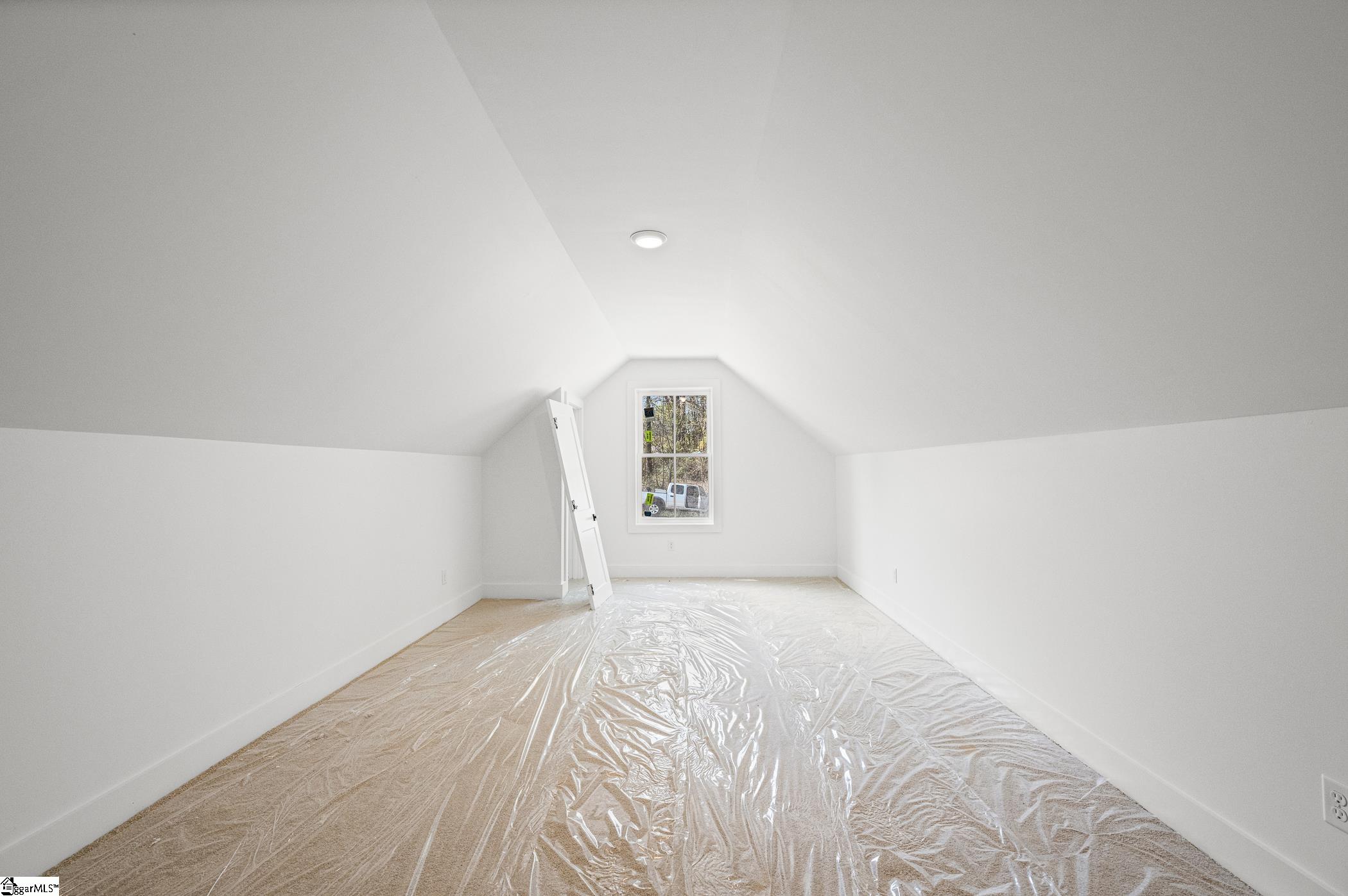 160 Holmes Drive Property Photo 26