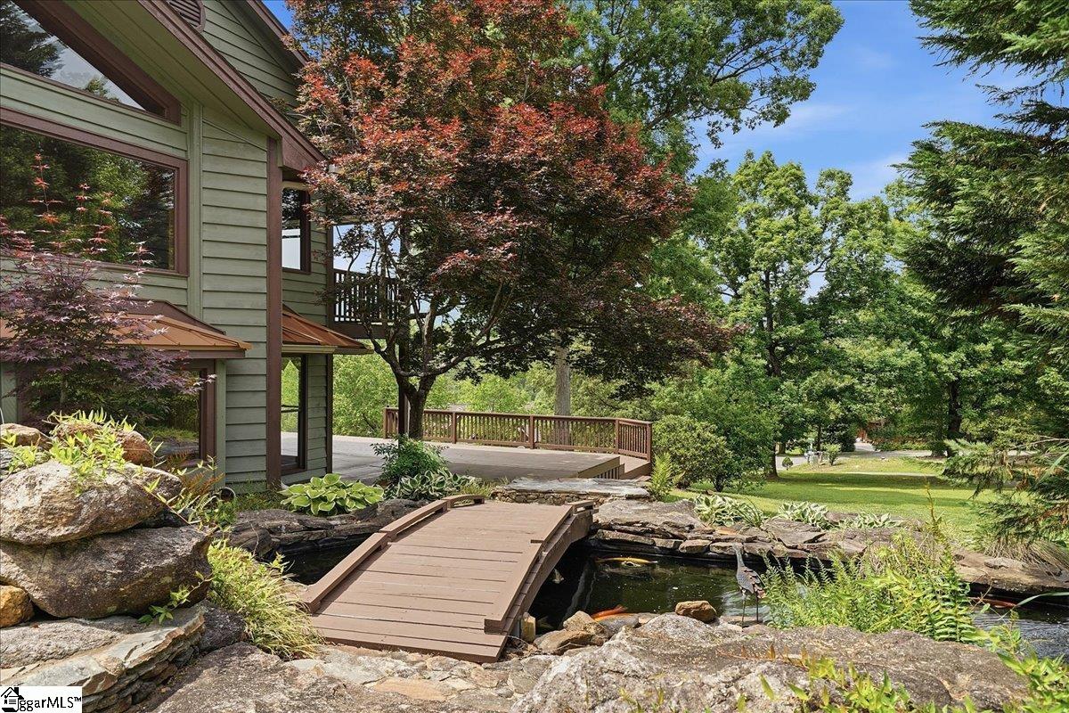 100 Brittany Way Property Photo 39