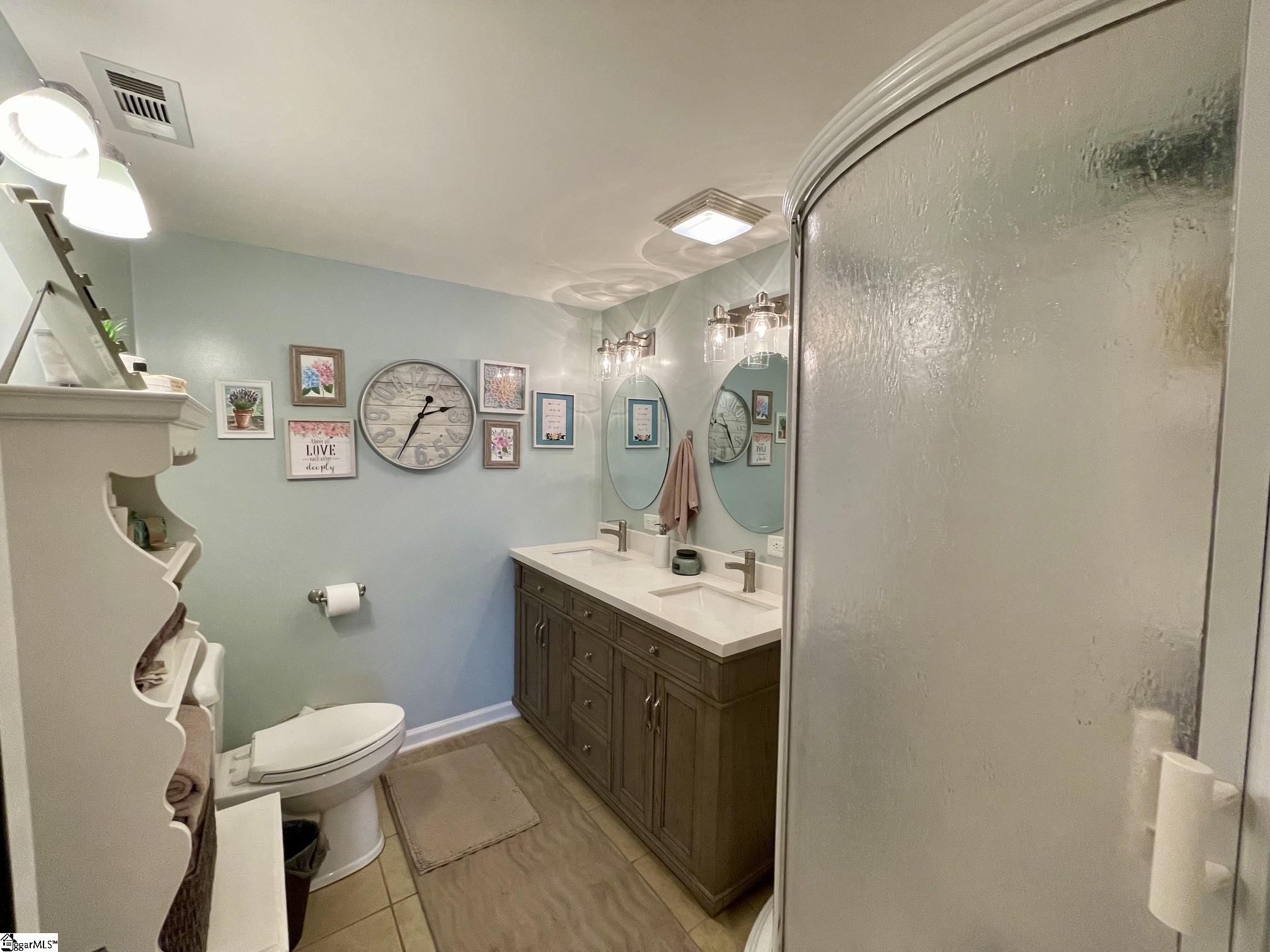 155 Lakeview Drive Property Photo 33