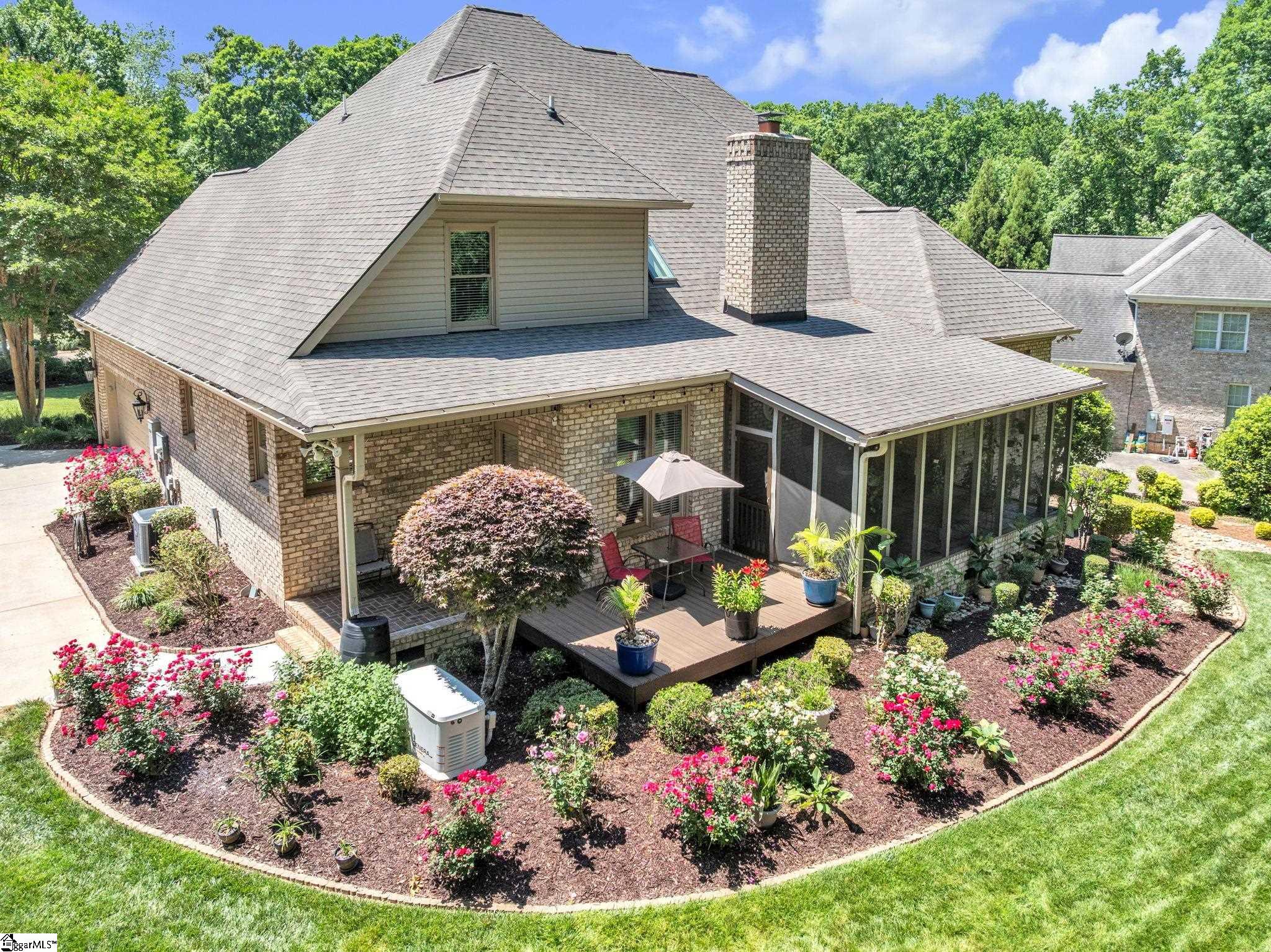 904 Sugar Oak Court Property Photo 3